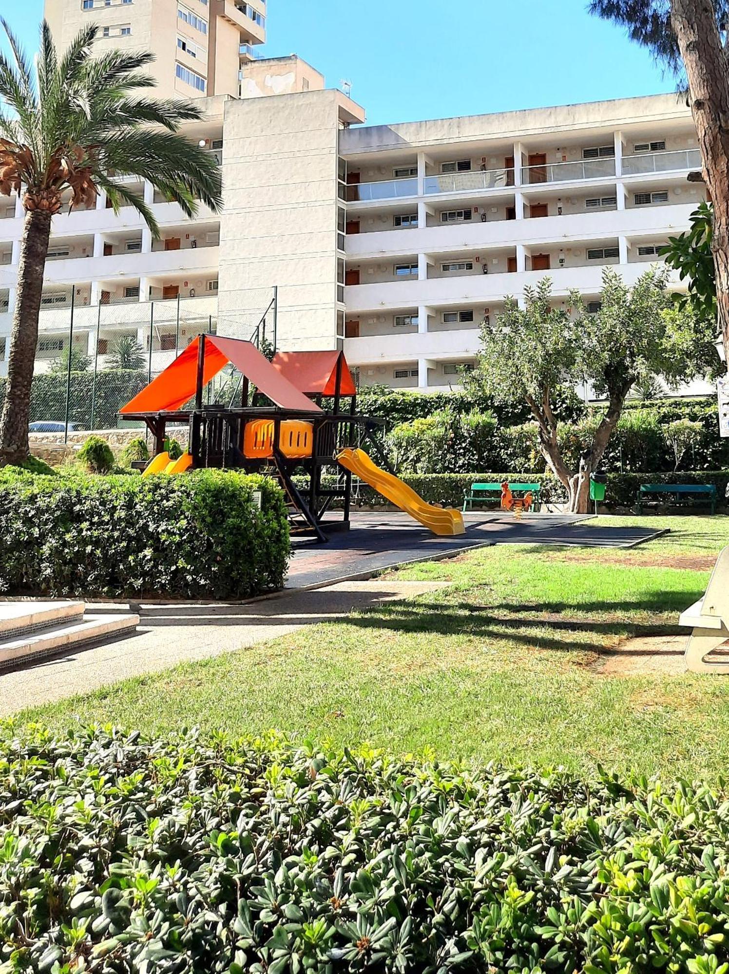Apartment Playmon