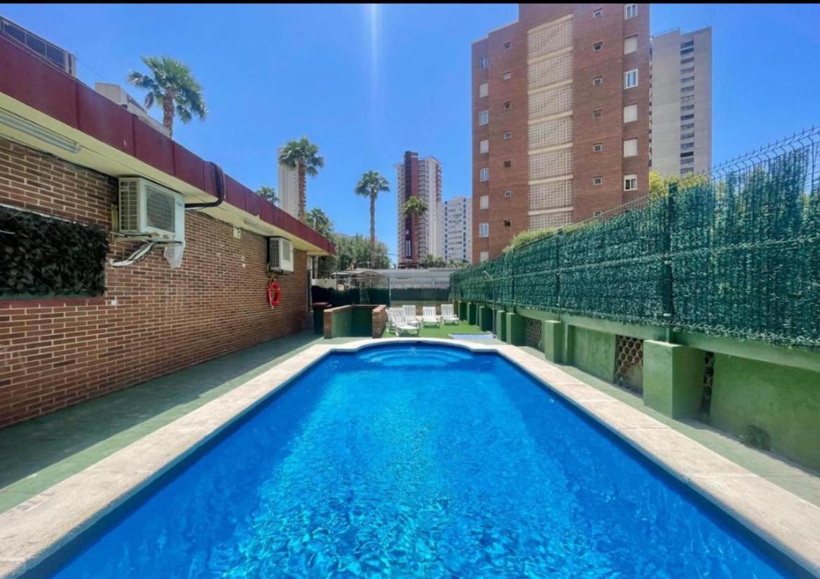 Playa Levante Carlos V *