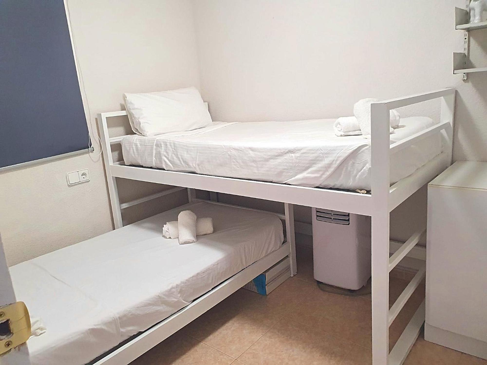 Three Bedrooms In Near And Strip