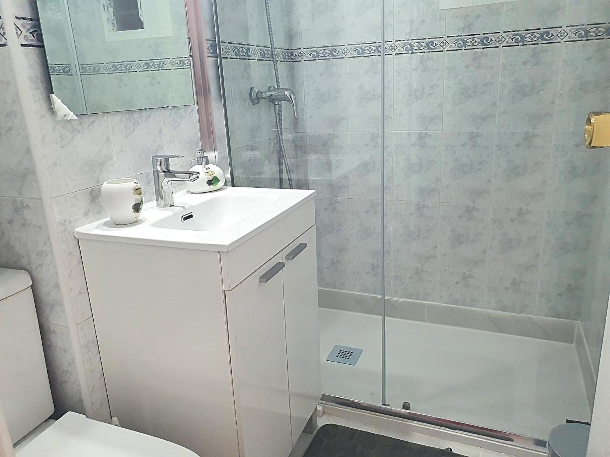 Three Bedrooms In Near And Strip Benidorm