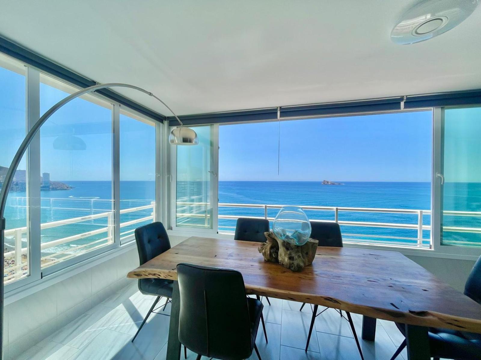 Torre Coblanca Seafront * Benidorm