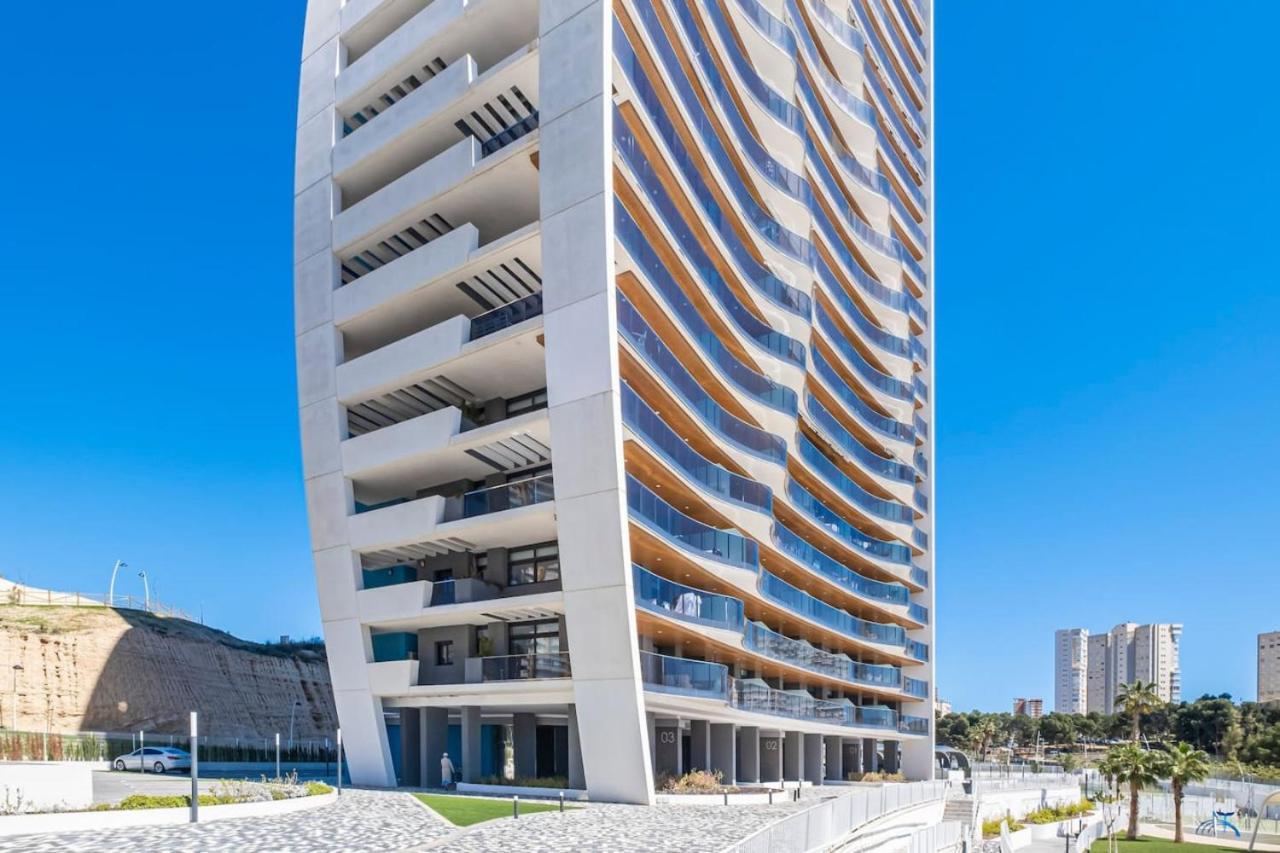 Apartamento Lujo En Sunset Waves Sauna Tenis Vistas Al Mar Gym Benidorm