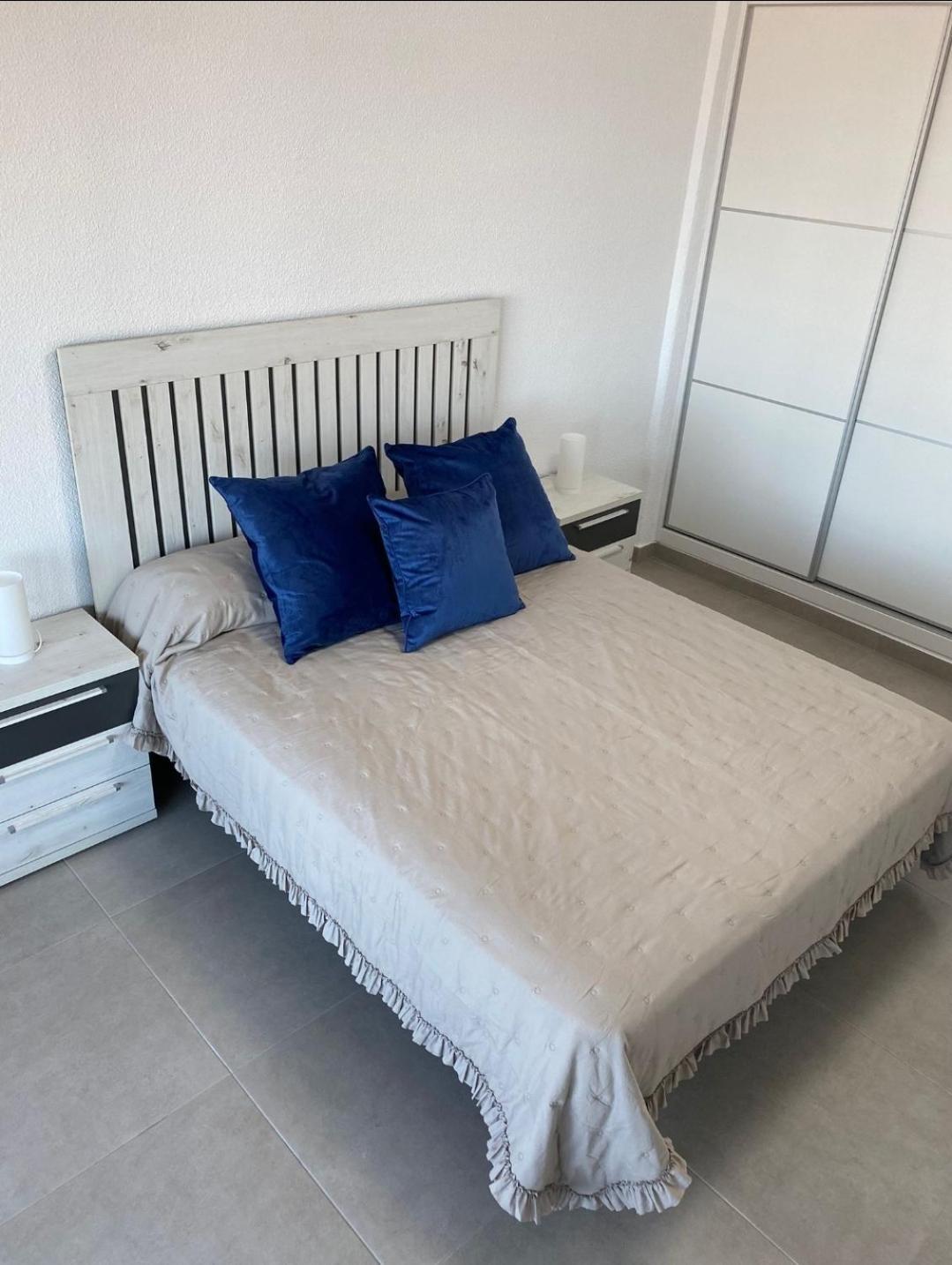 Lhome Apartment