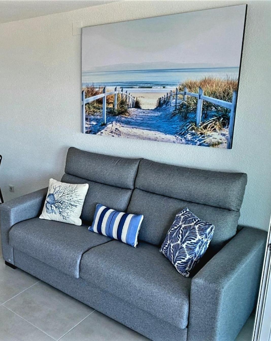 Lhome Apartment