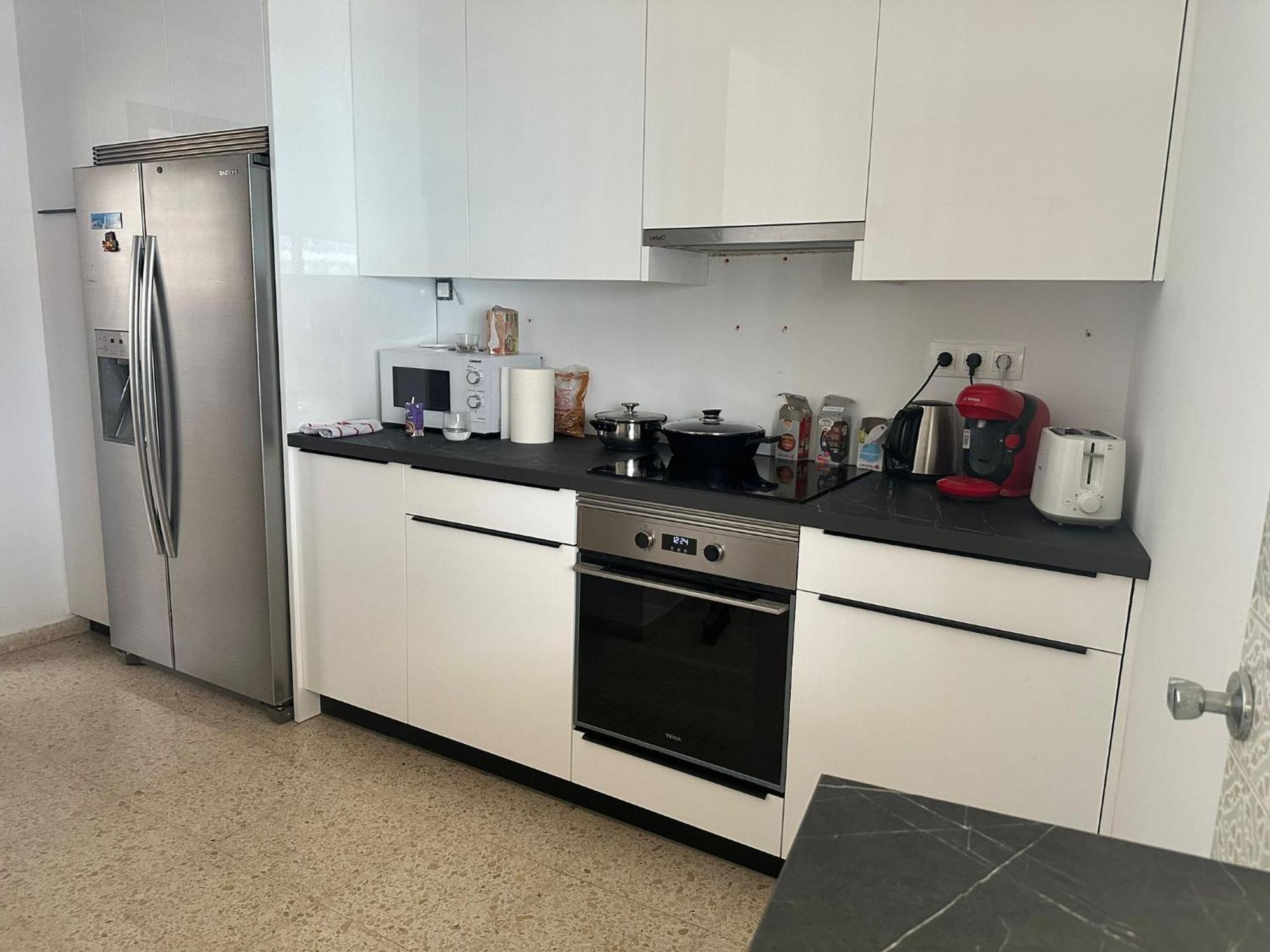 Appartement Grosse Mit Grosser Terrasse An Der Costa Blanca - 250 M Vom *