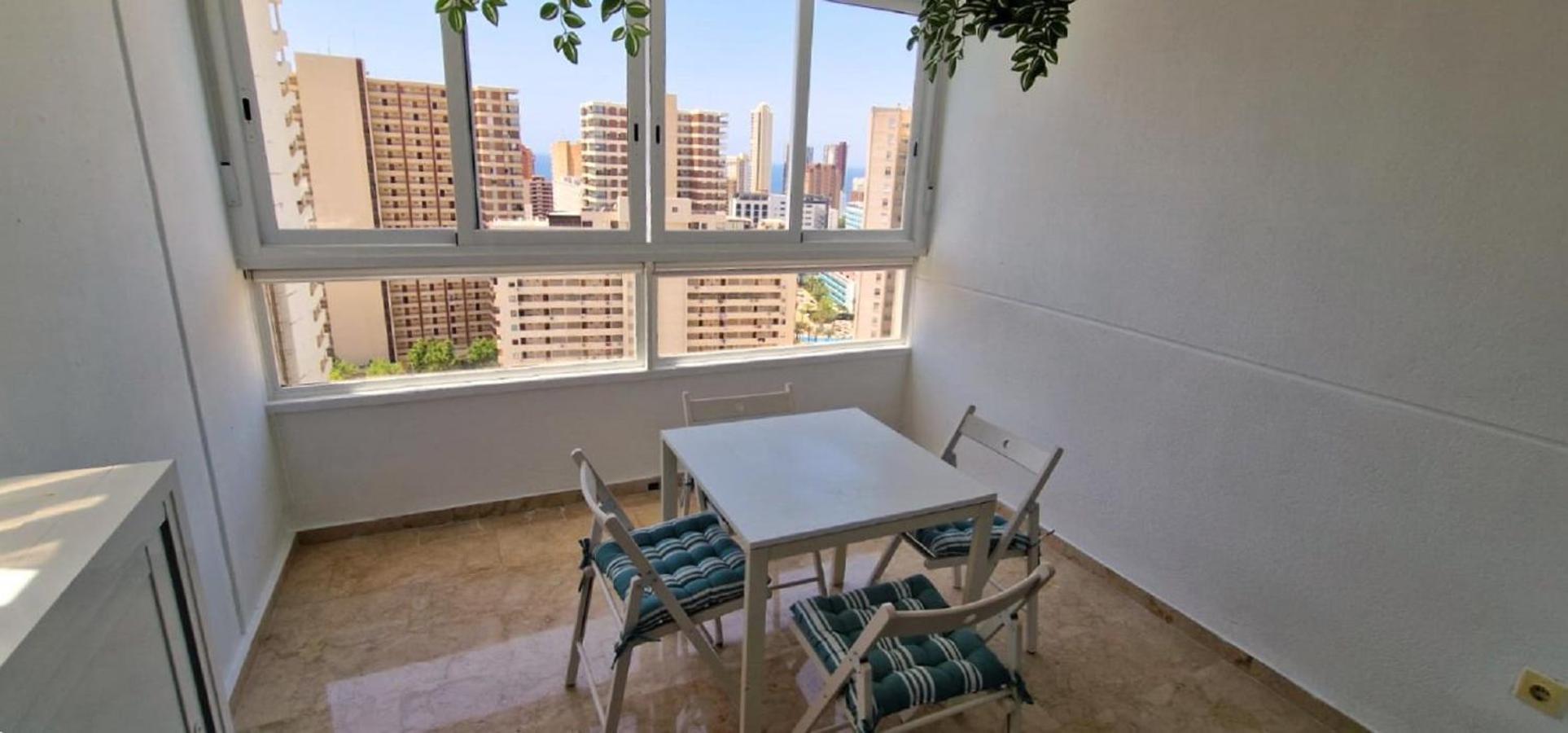Gemelos 22-2-17 Apartment