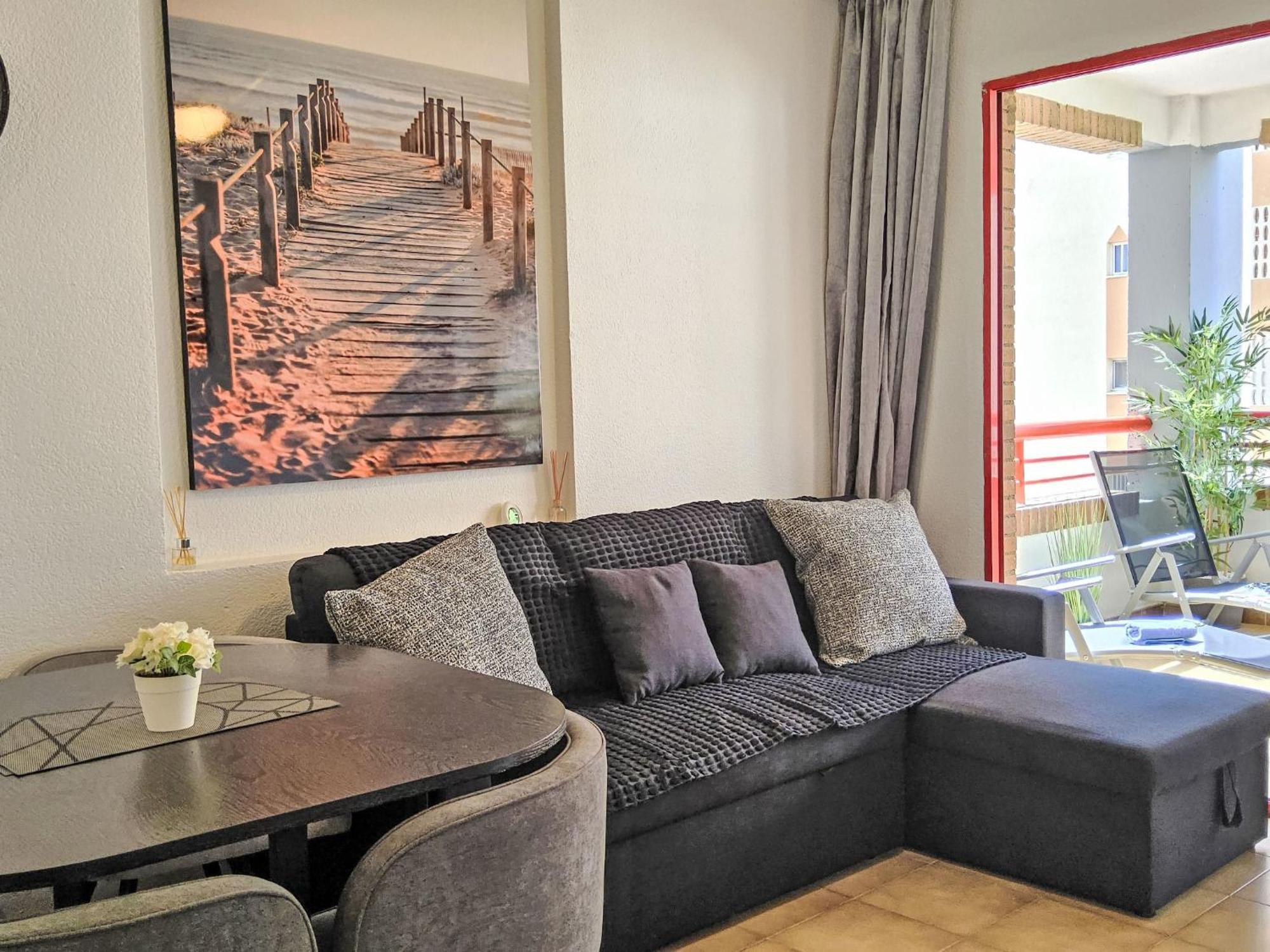 Eva Mar By Interhome