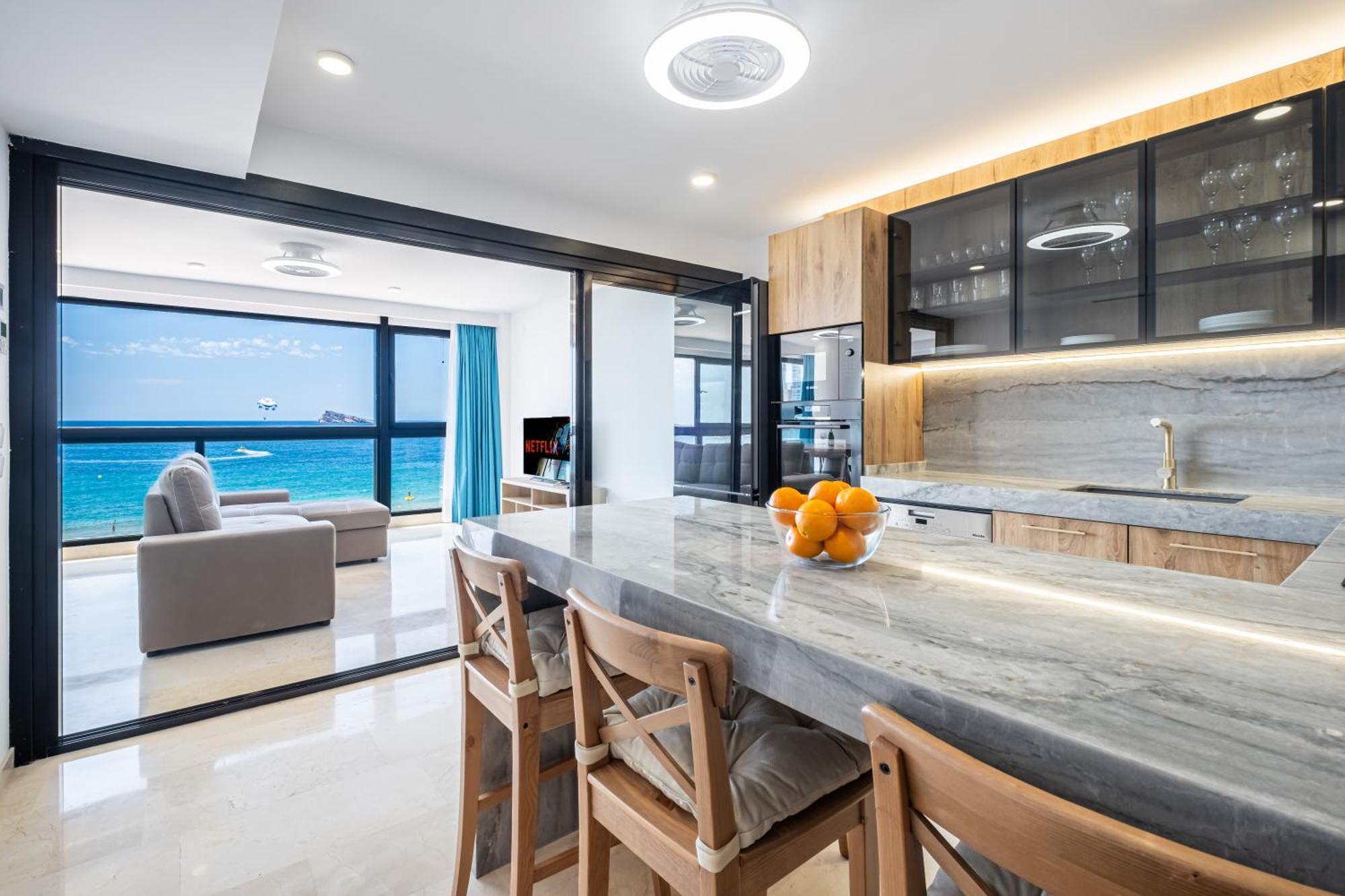 Excelsior Deluxe First Line Appartement