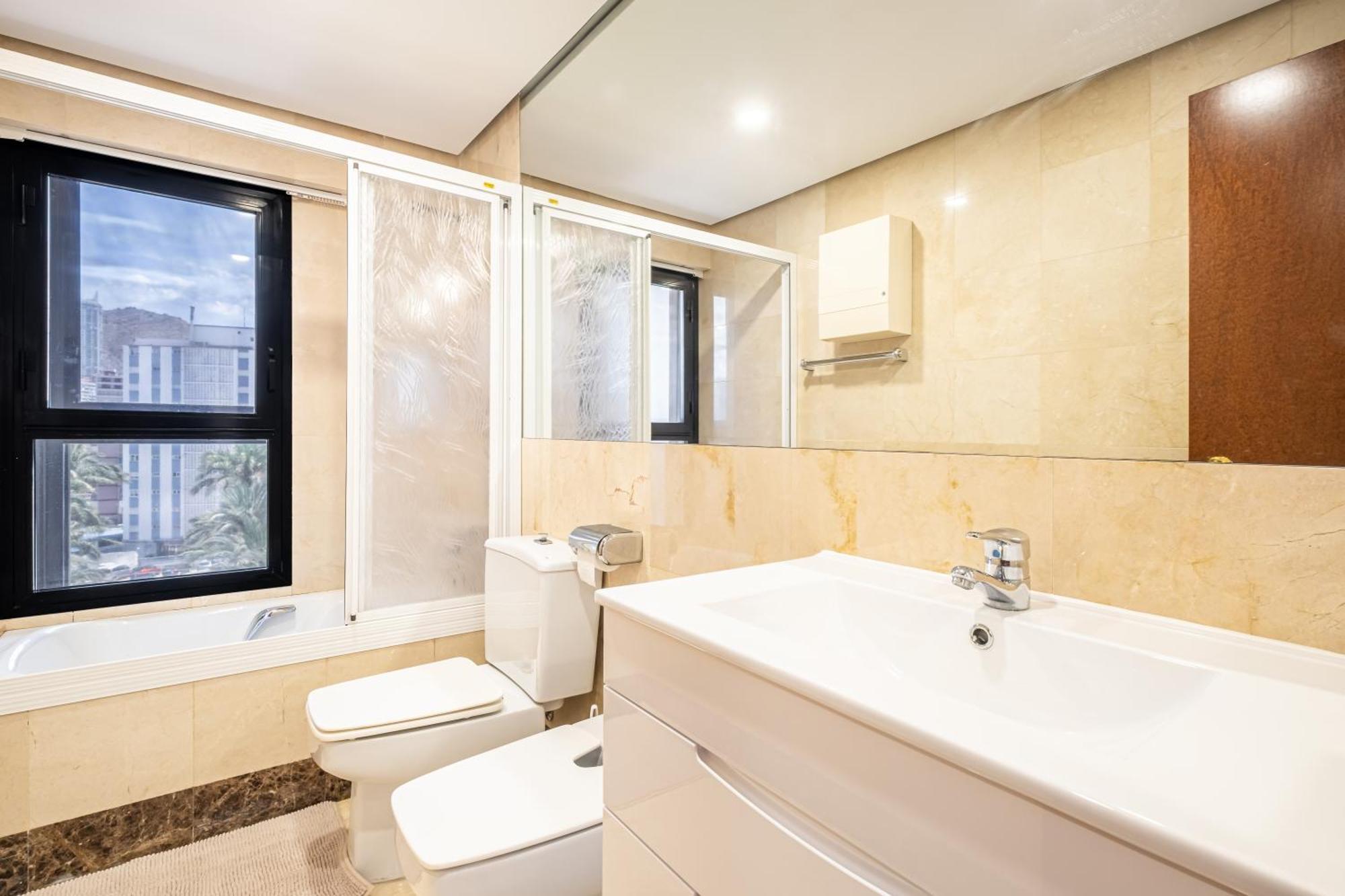 Excelsior Deluxe First Line Appartement *