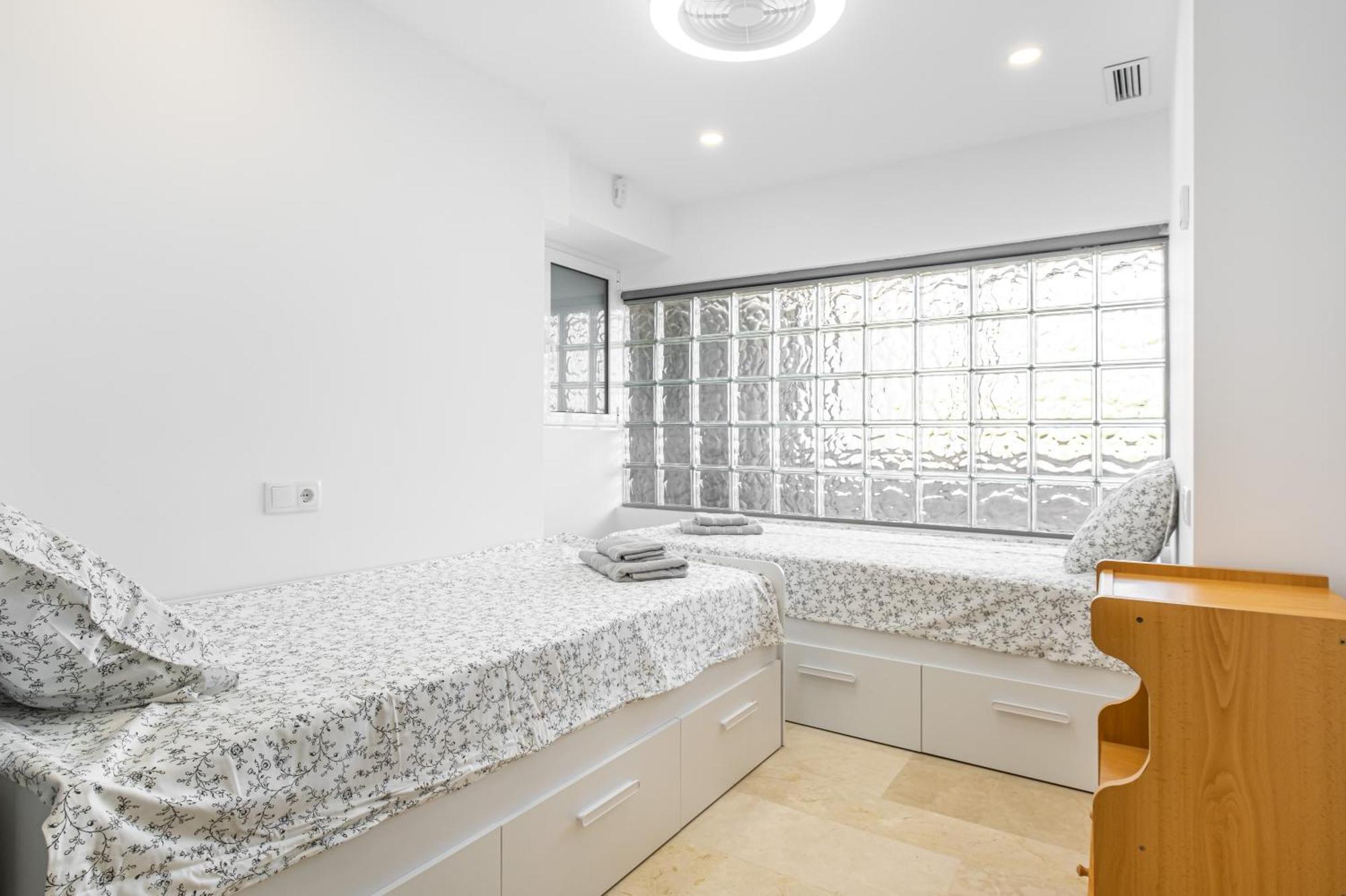 Excelsior Deluxe First Line Appartement