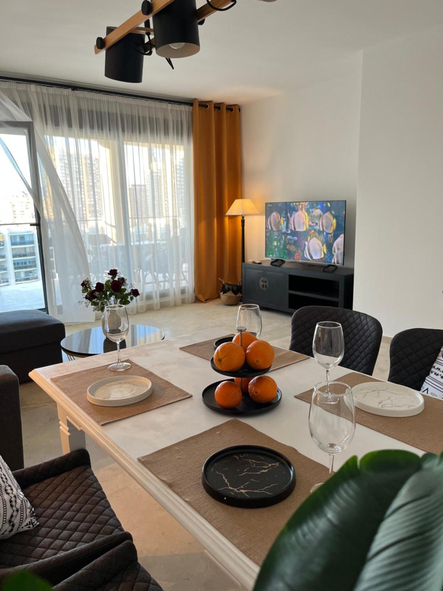 Oasis Cala Alta New 120qm Free Parking, Pool, 2 Bath, 3bdr, Wi-fi, Air-condit Apartment *