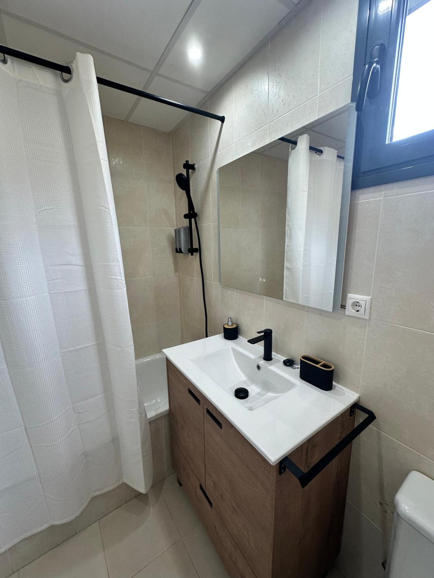 Appartement Luxury 3 Bdr By The Beach