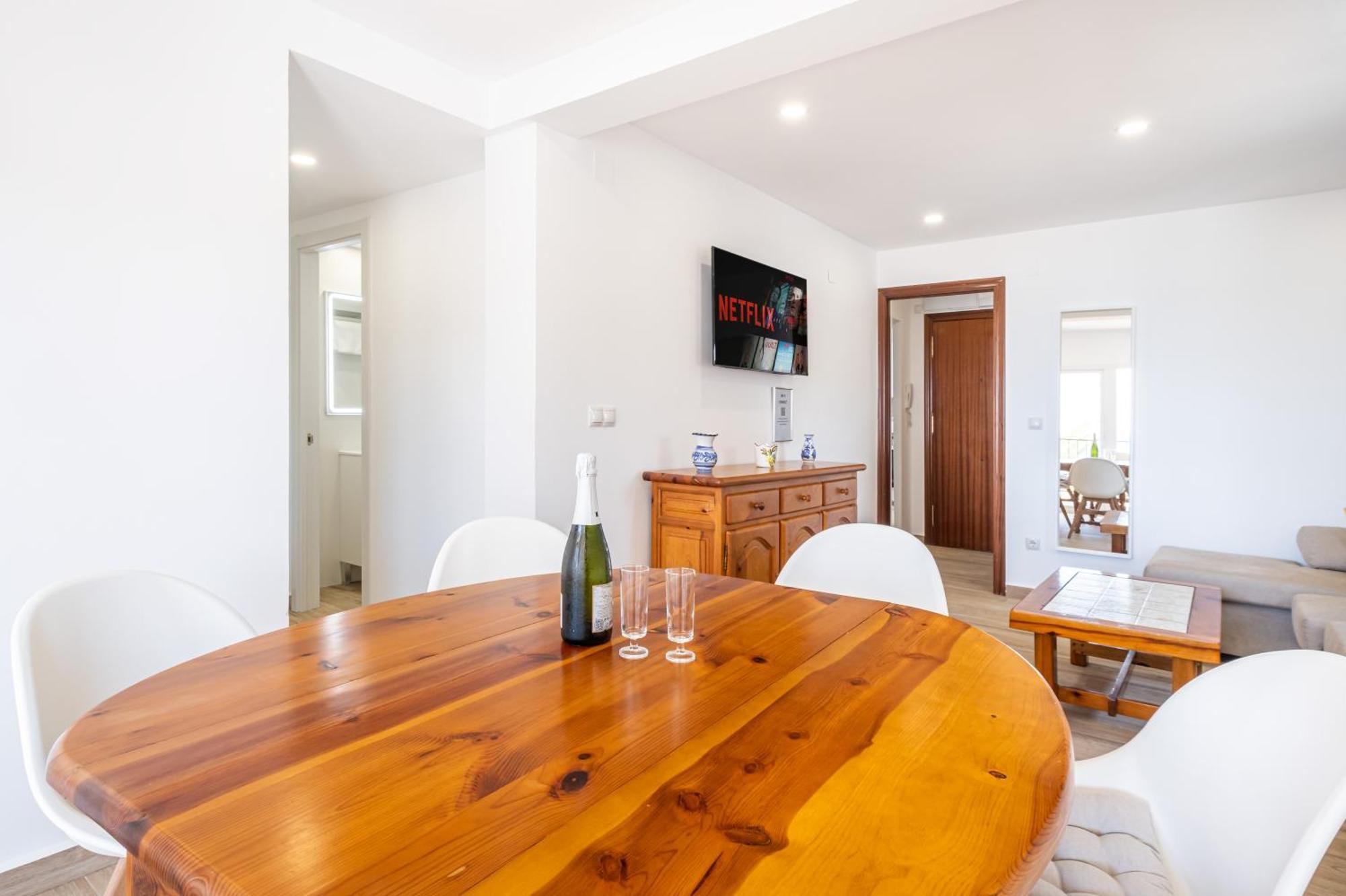 Elixir First Line Apartamento *
