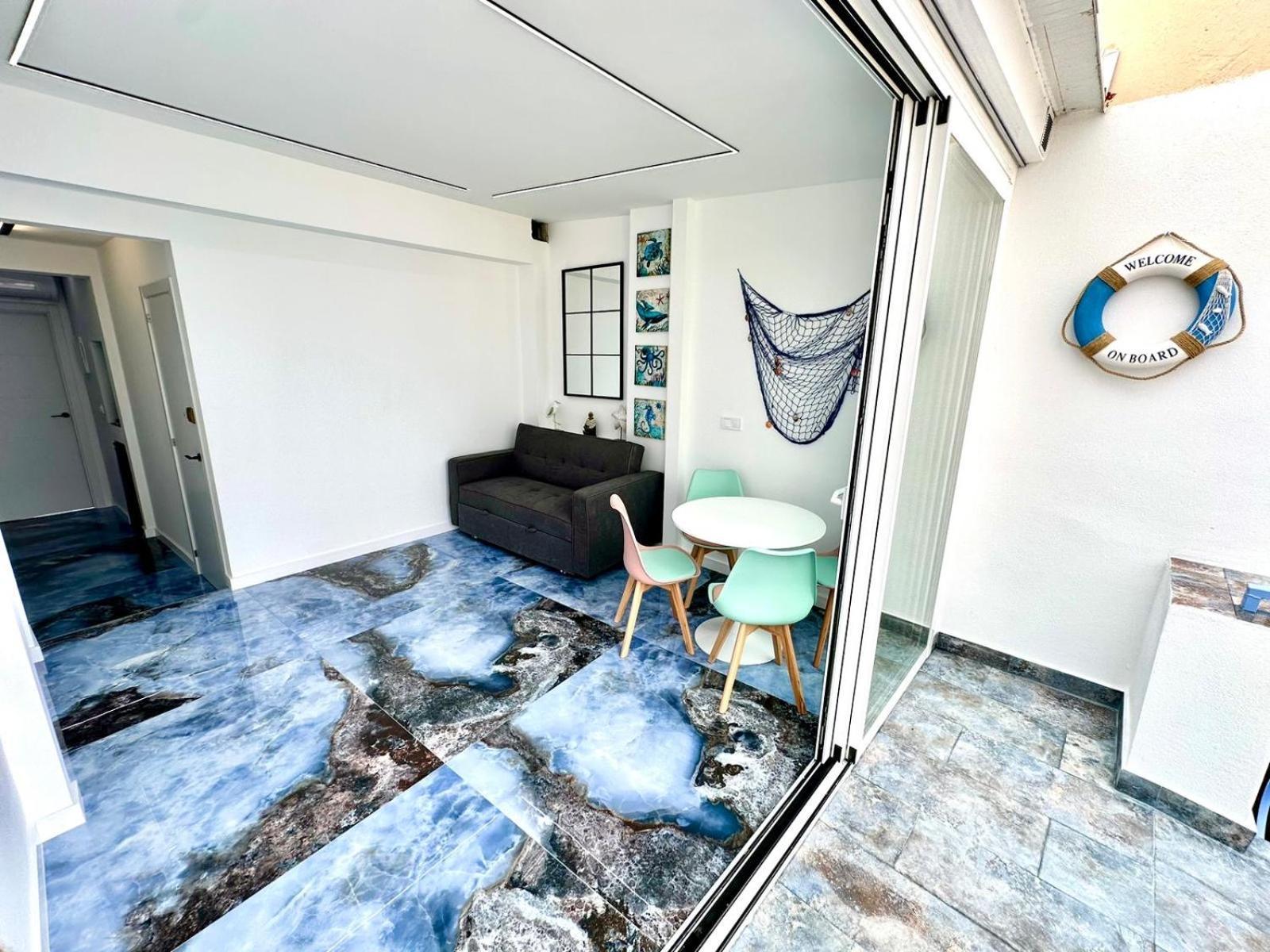 Viewpoint Apartment *