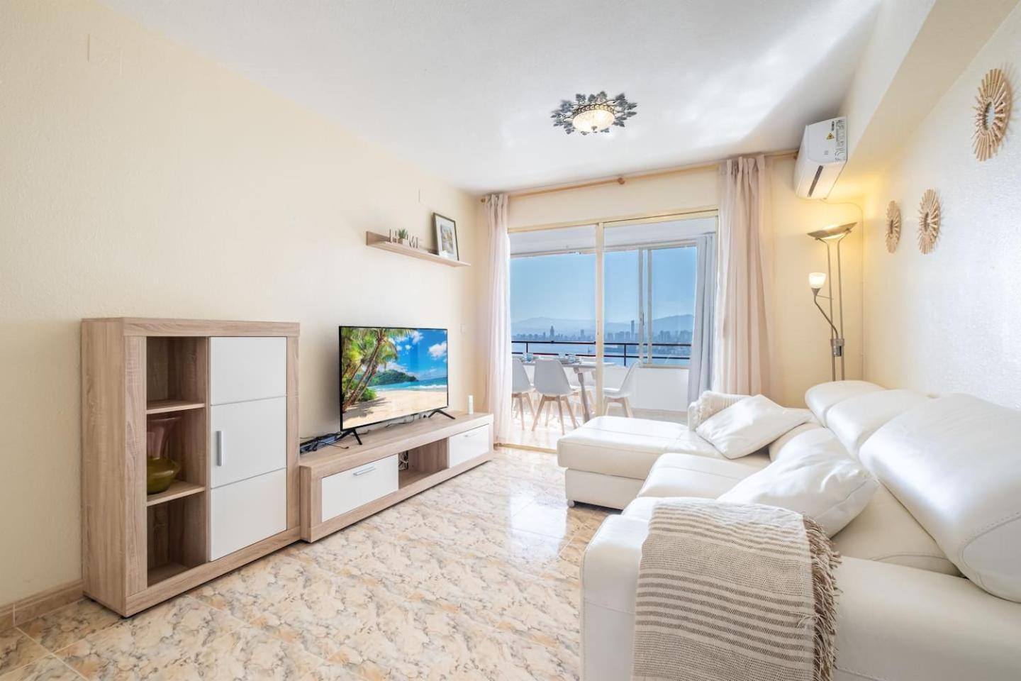 Apartamento Magico Paraiso En Alturas Piscina Y Pista De Tenis Benidorm