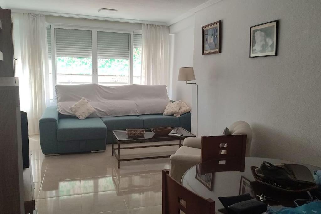 Apartamento Con Piscina Y Parking