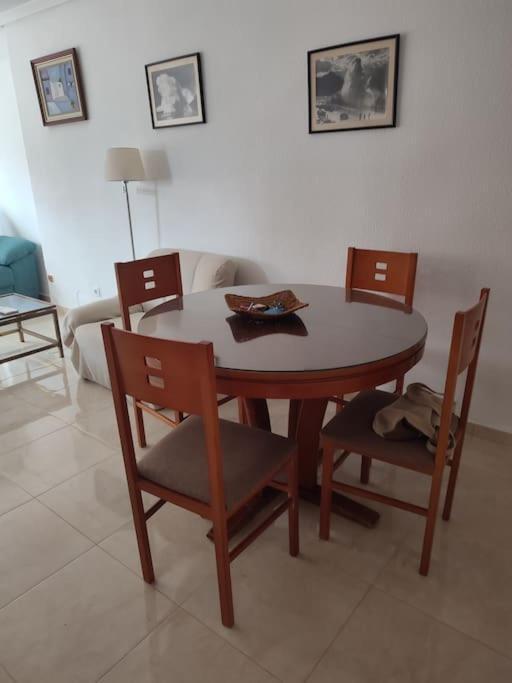 Apartamento Con Piscina Y Parking Benidorm