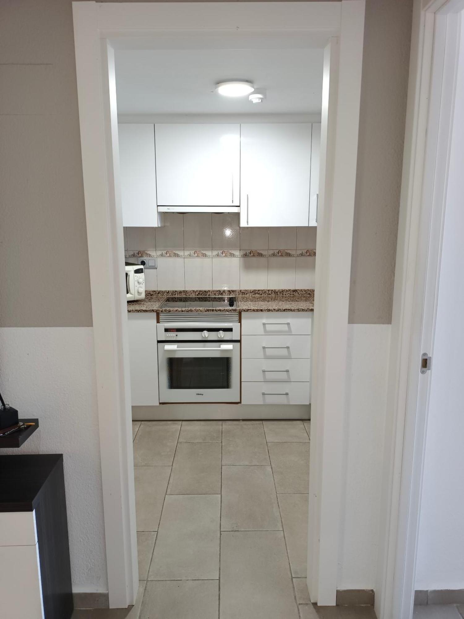 Atrium Apartment *