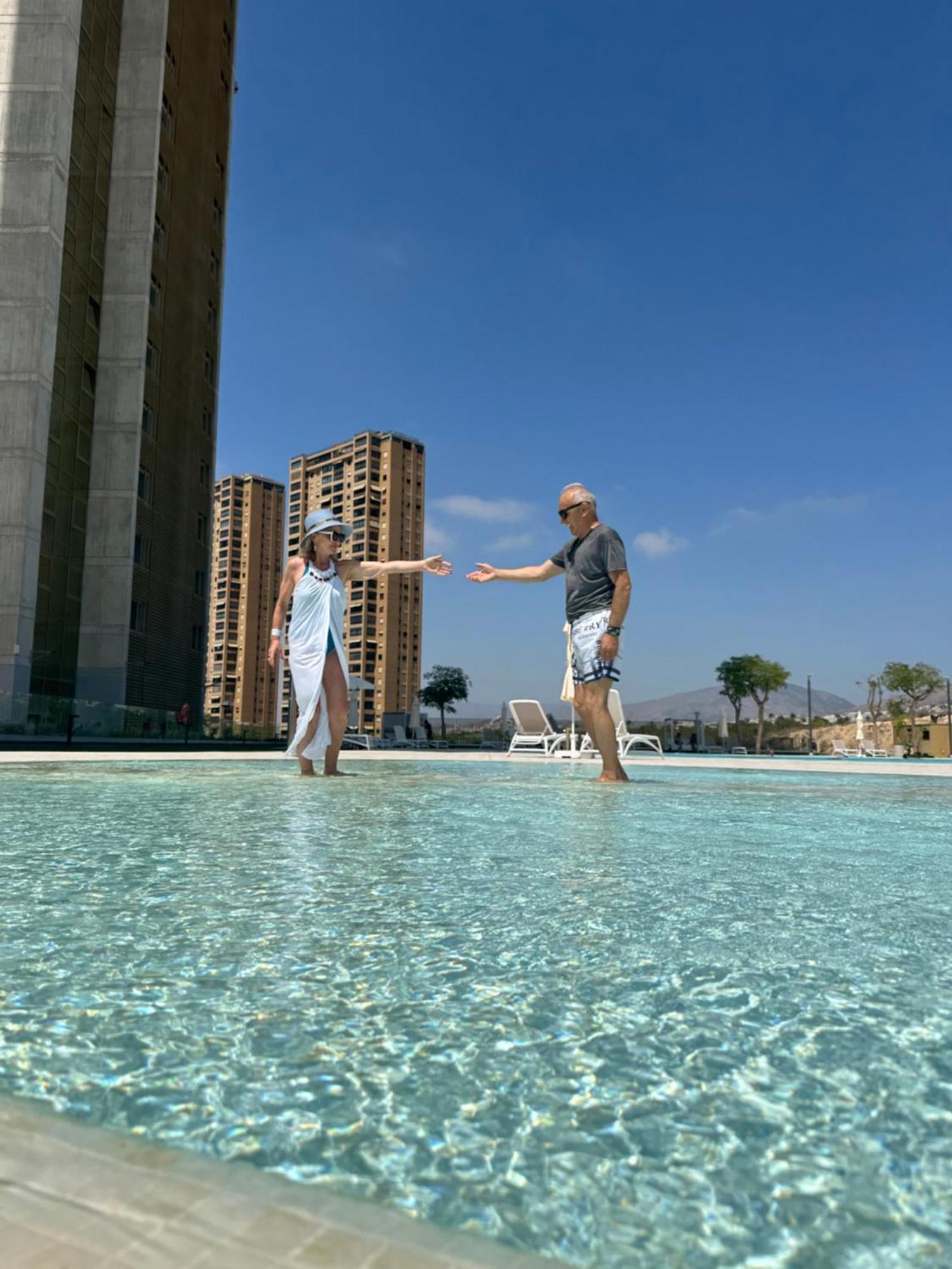 Intempo Sky 26 Floor Seaview * Benidorm