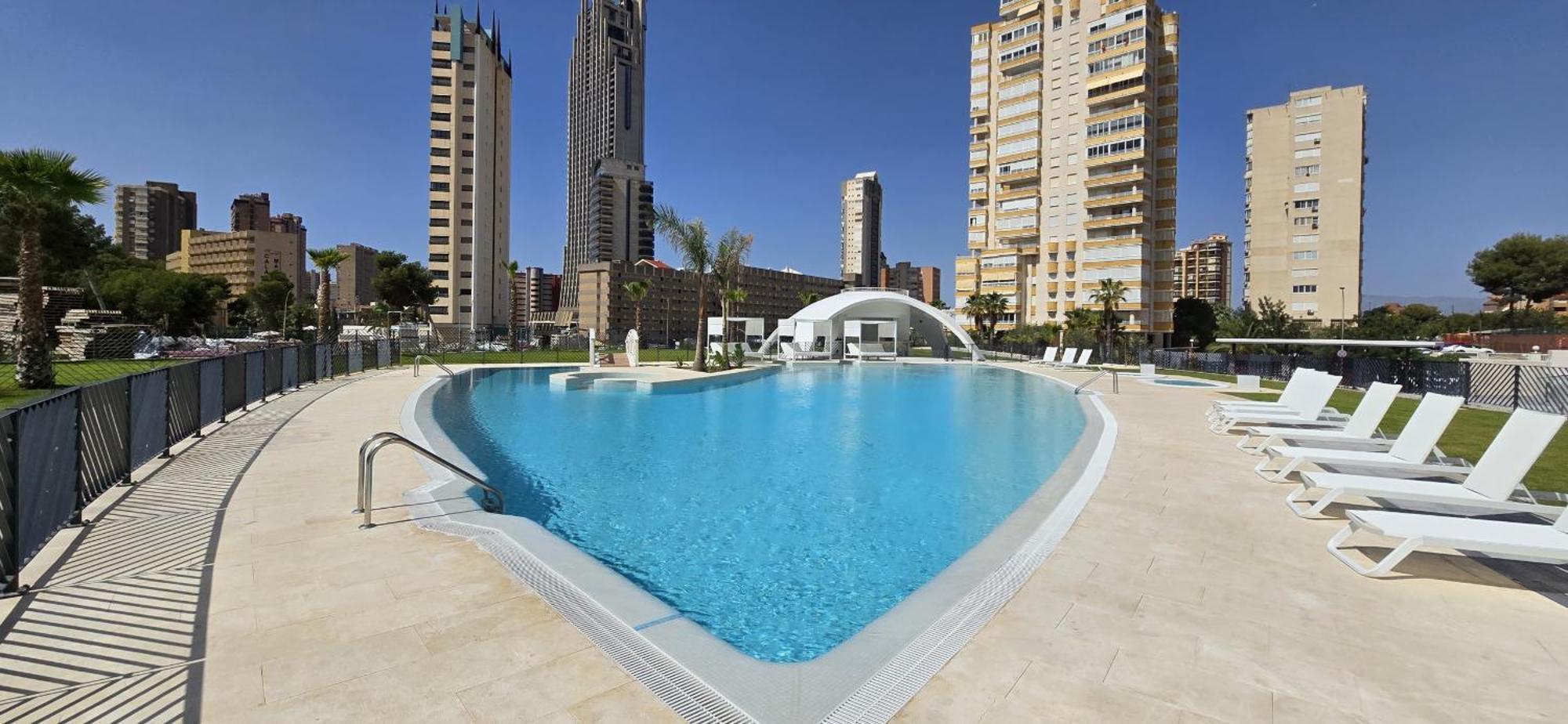 2 - Arena Apartment