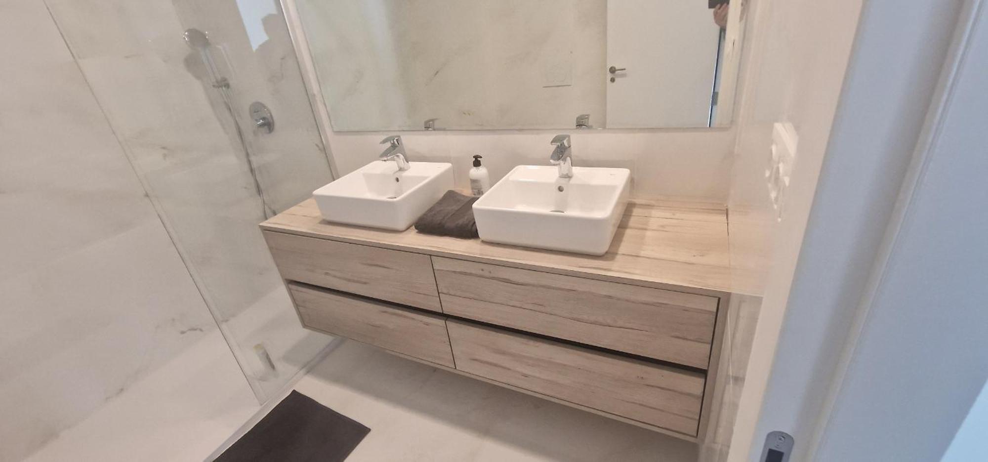 Apartment 2 - Arena