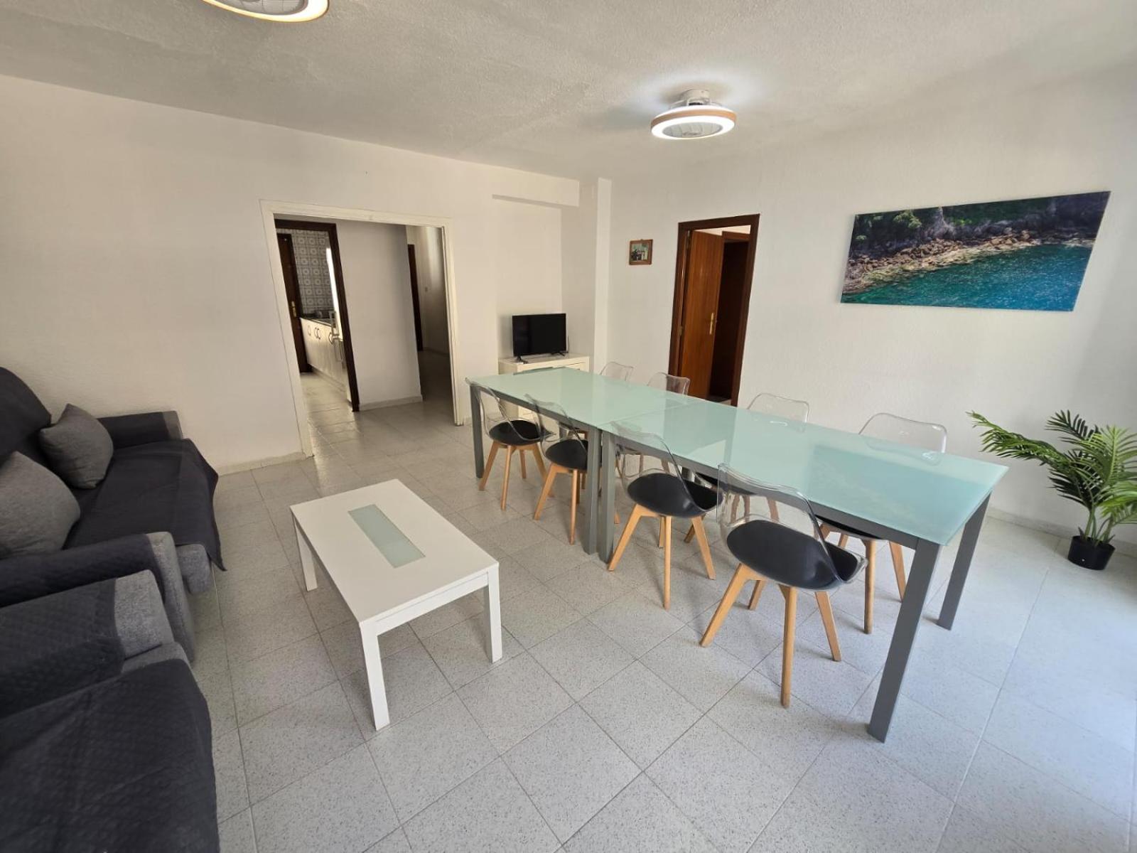 Family Alameda Centro Levante Apartment