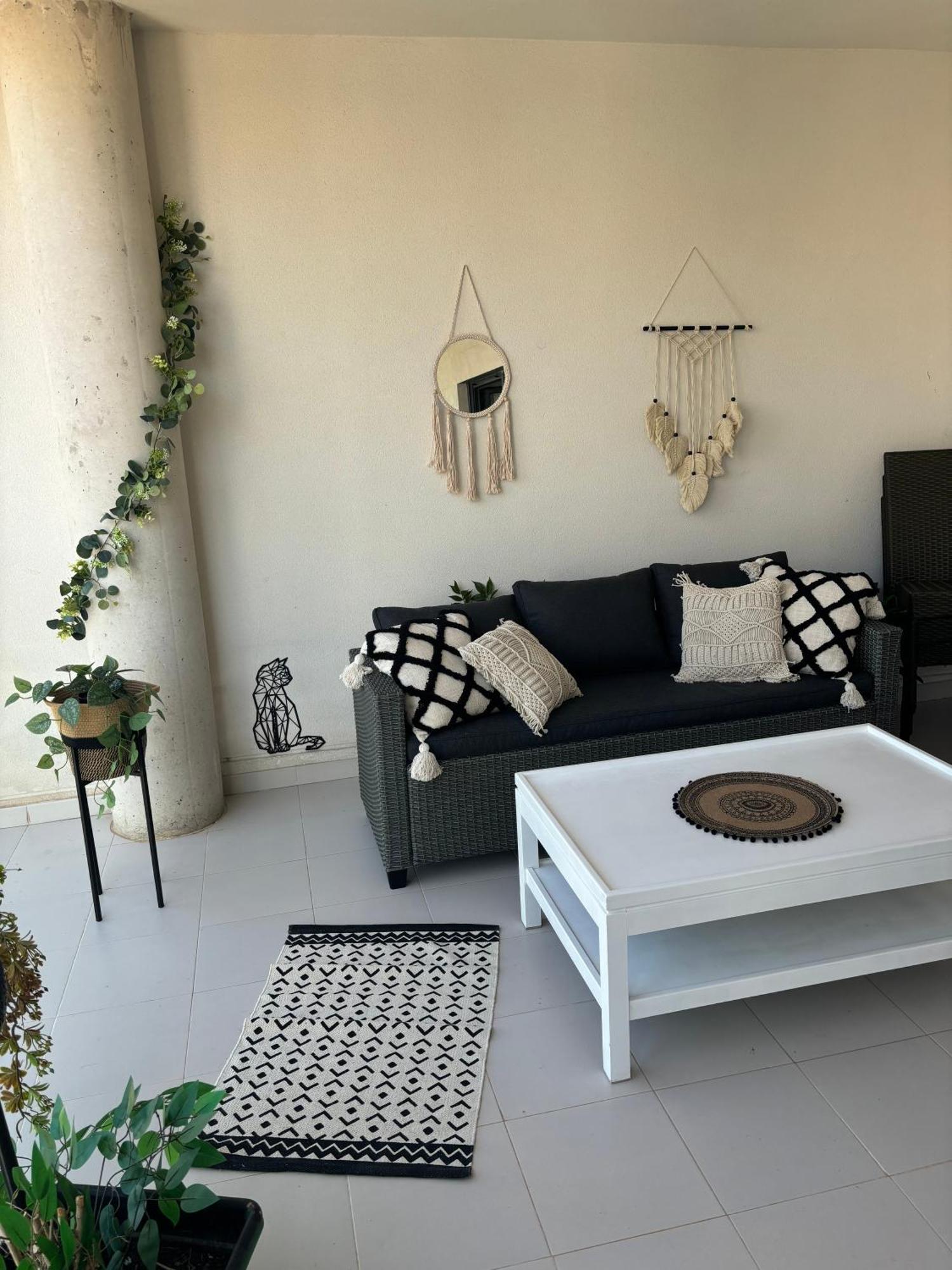 Oasis Cala Alta New 120qm Free Parking, Pool, 2 Bath, 3bdr, Wi-fi, Air-condit Appartement Benidorm