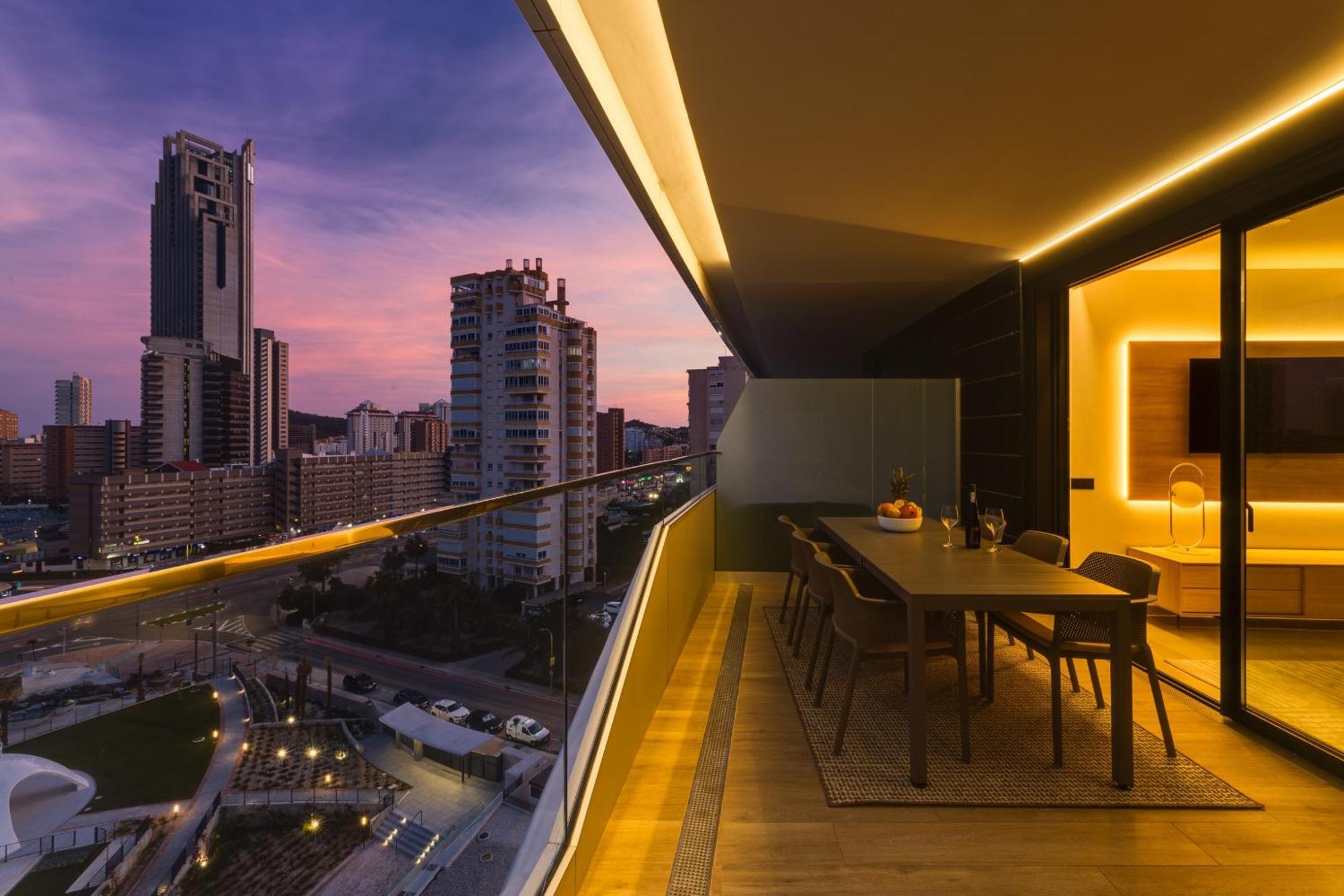Beach - Beautiful Beachside Getaway By Costa Activa Apartment *