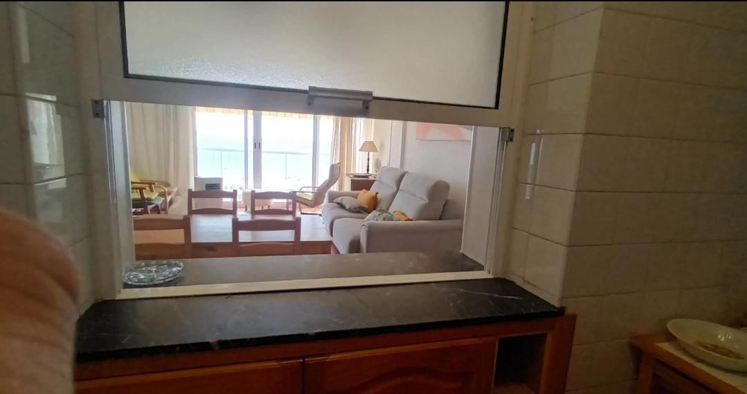 Acapulco Luxe Piso 3 En 1a Linea Playa Poniente Vistas Al Mar Espectaculares Y De Luxe Con Acceso A Piscina Y Garaje Privado Appartement Benidorm