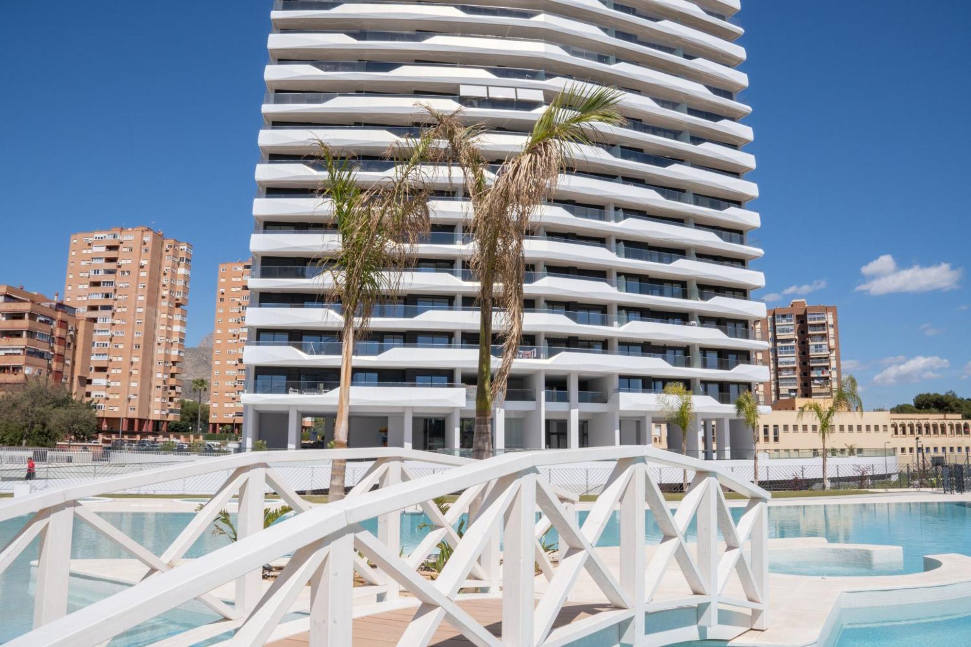 Beach - Beautiful Beachside Getaway By Costa Activa Apartment