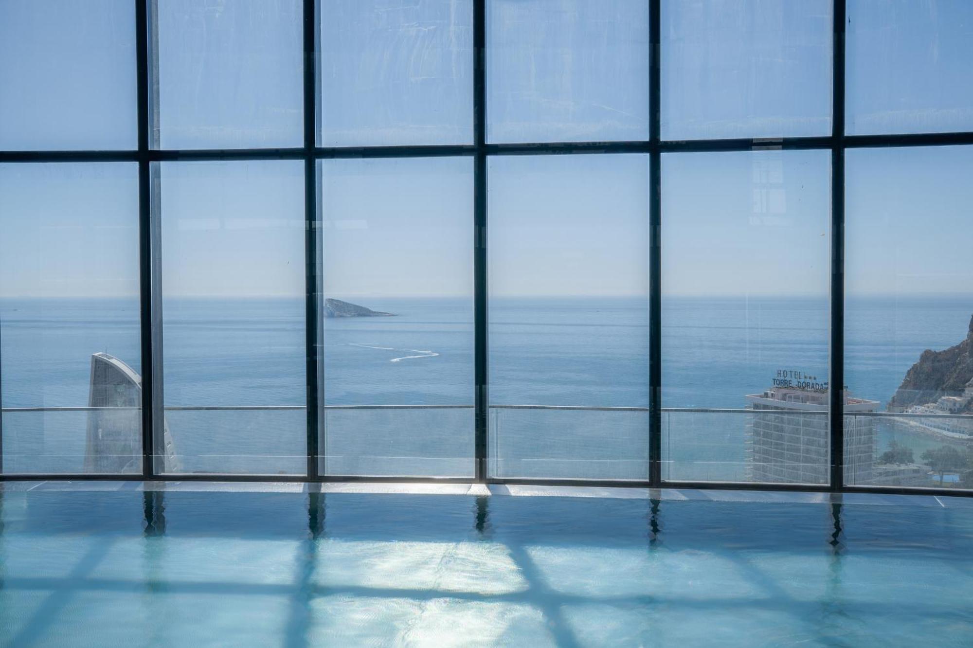 Apartment Beach - Beautiful Beachside Getaway By Costa Activa *
