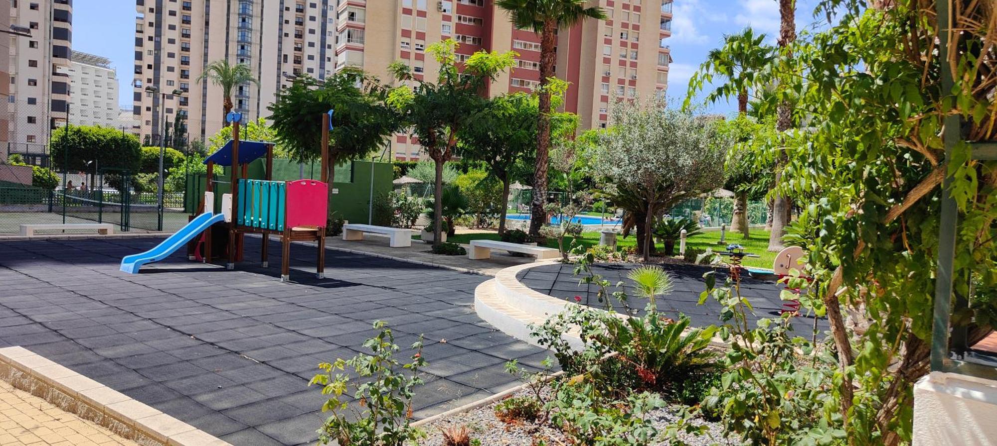 Solo Familias Torresol Apartment Benidorm