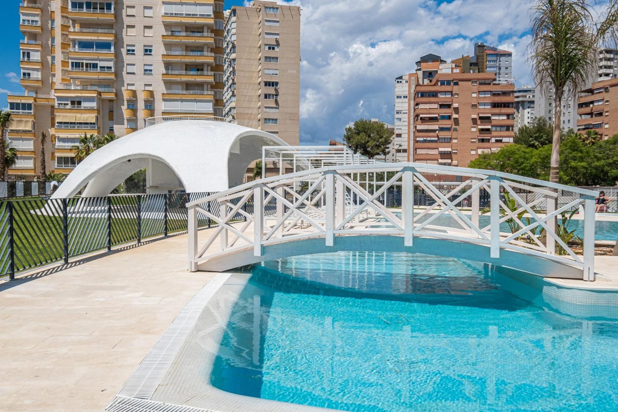Beach 6-16 Poniente Beach Apartment *