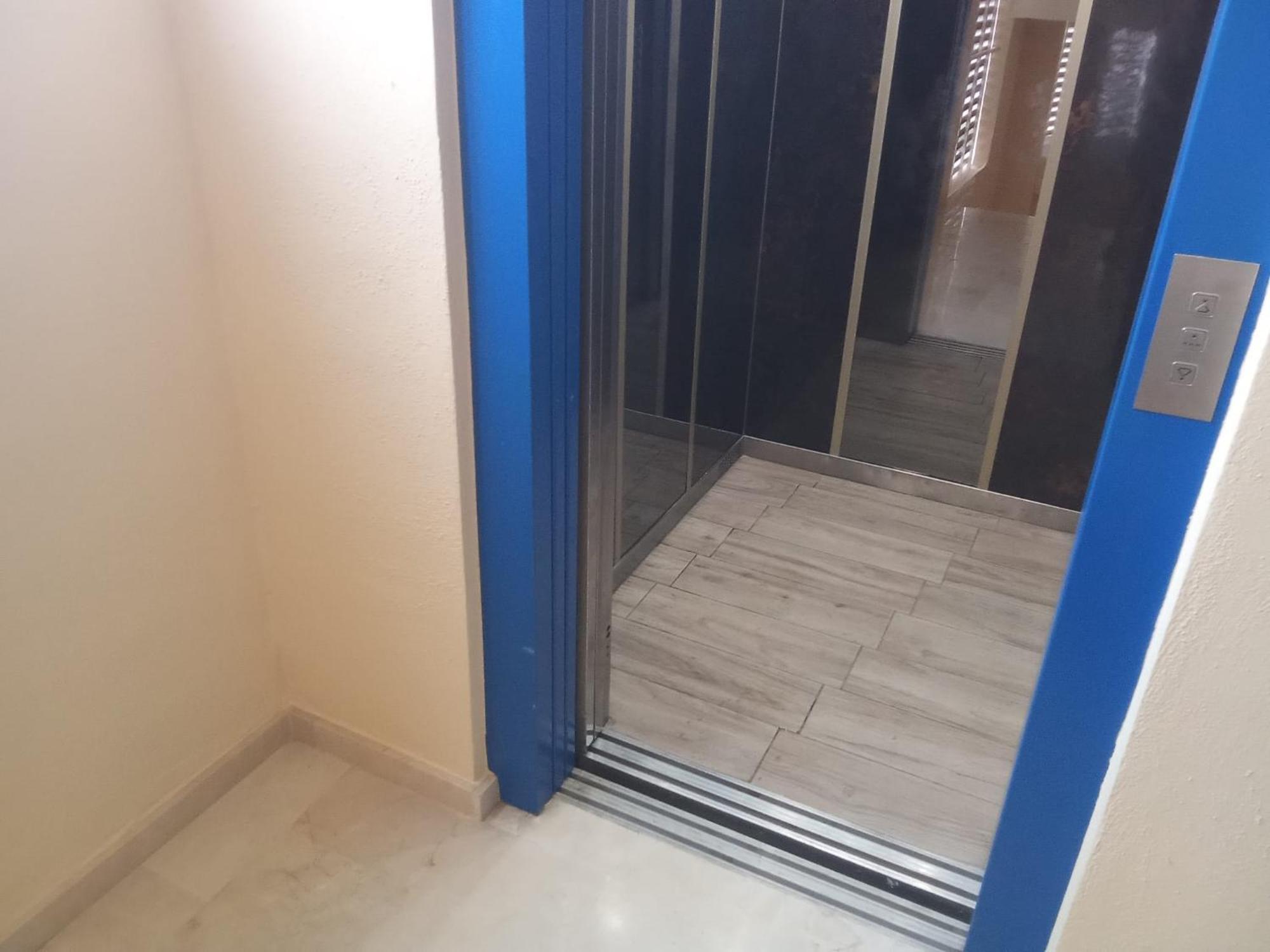 Nuevo Apto Balcon De Poniente 1 A Linea Playa Torre 2 Luxe Sm Con Aire, Piscina,jar Vistas Espectaculares Al Mar De Apartment