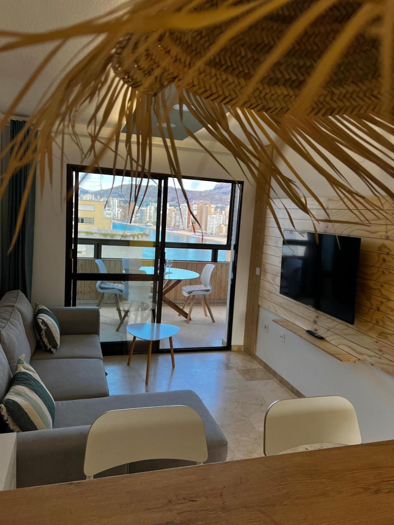 Blue Horizon Apartment