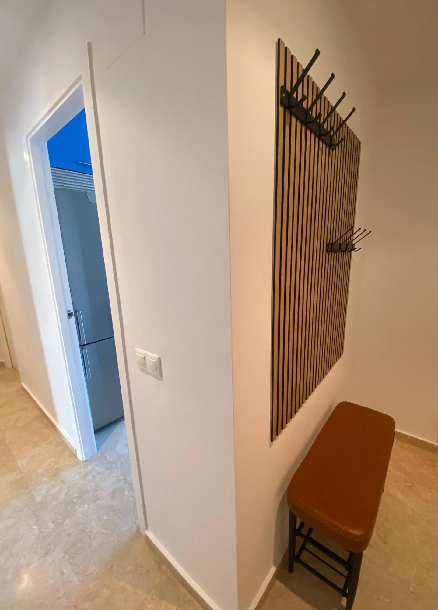 Oasis Cala Alta New 120qm Free Parking, Pool, 2 Bath, 3bdr, Wi-fi, Air-condit