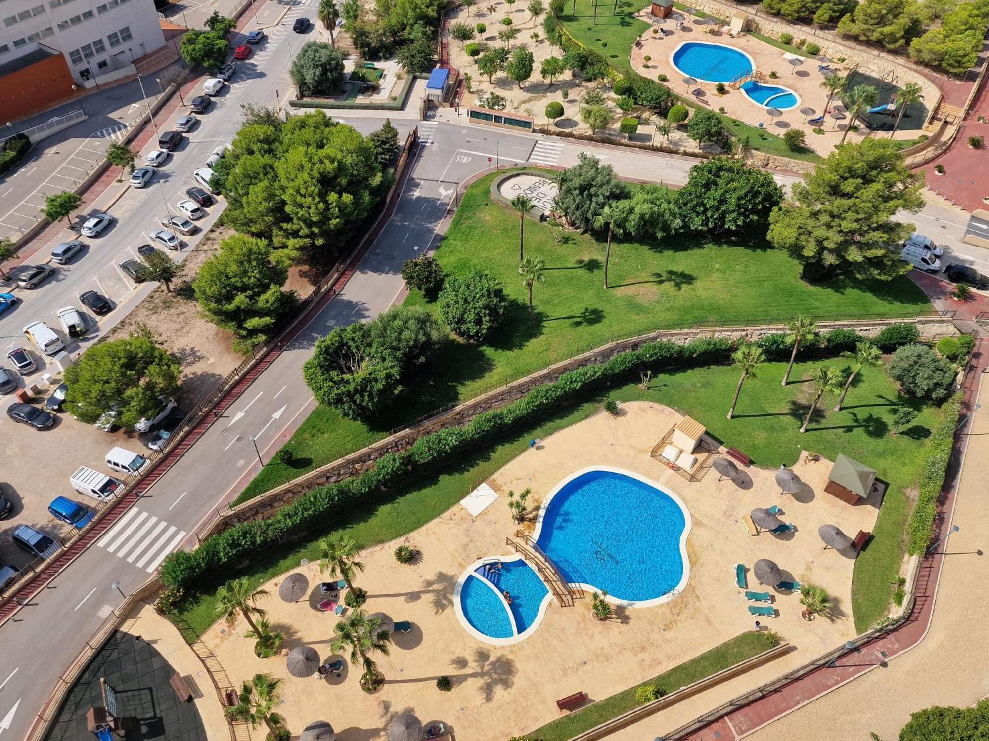 с супер видом на море и горы бенидорма * Benidorm