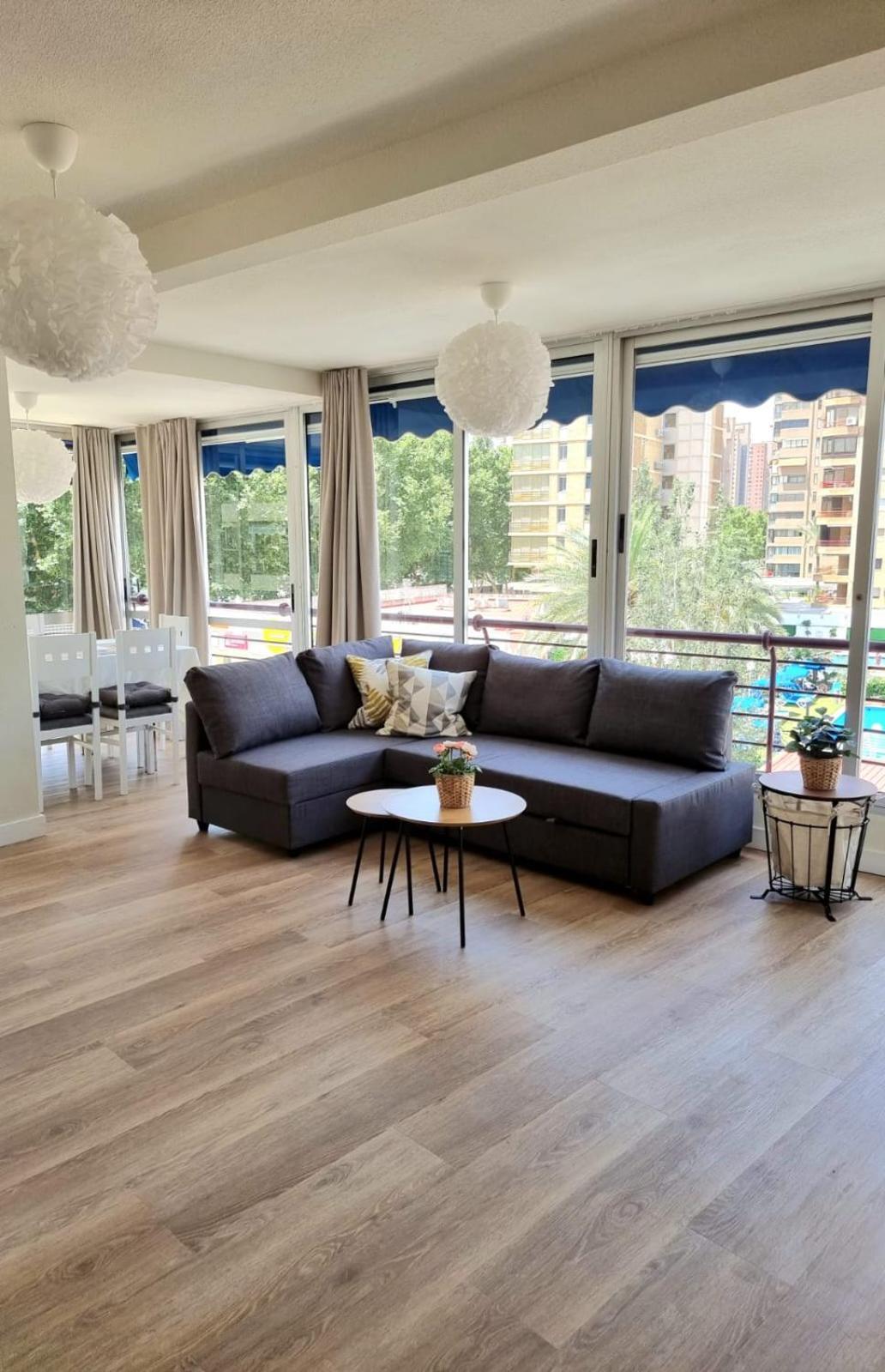 Mucho Gusto Coblanca 3 Apartamento *