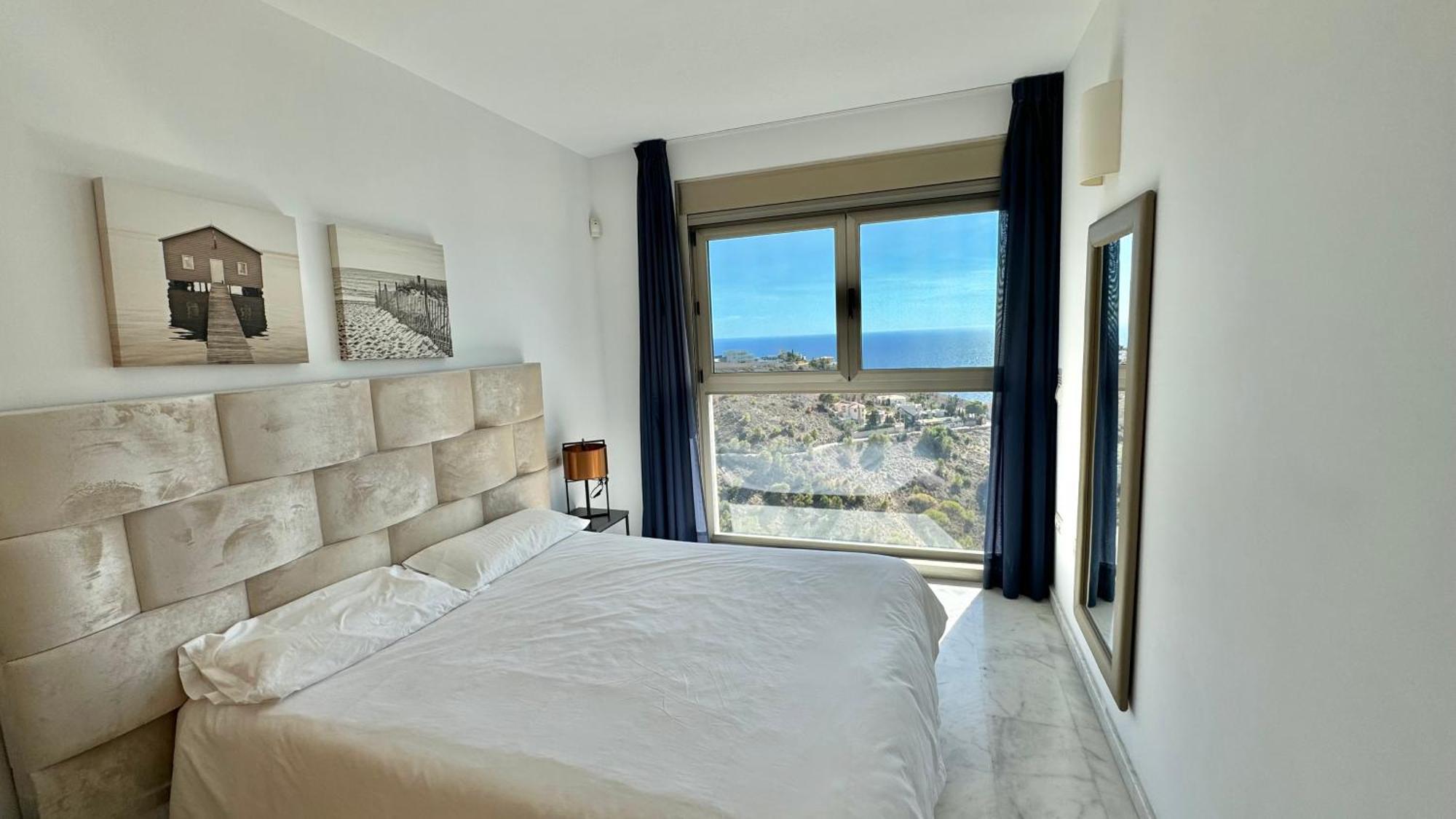 High Rise On The 39th Floor With Private Terrace And Sea Views Apartment