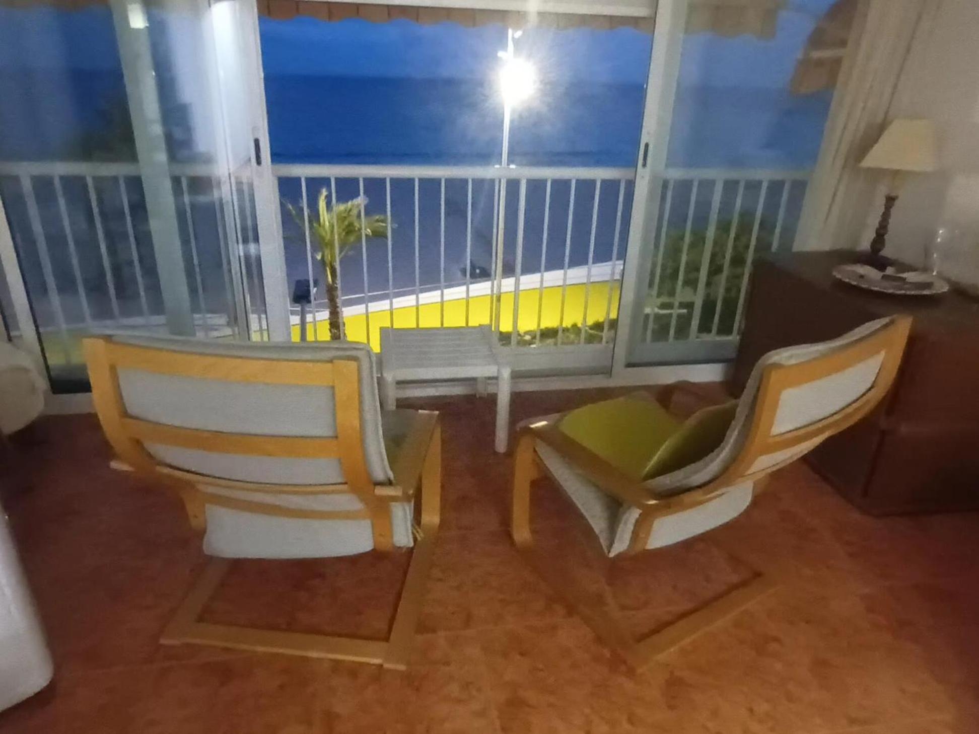 Acapulco Luxe Piso 3 En 1a Linea Playa Poniente Vistas Al Mar Espectaculares Y De Luxe Con Acceso A Piscina Y Garaje Privado Apartment