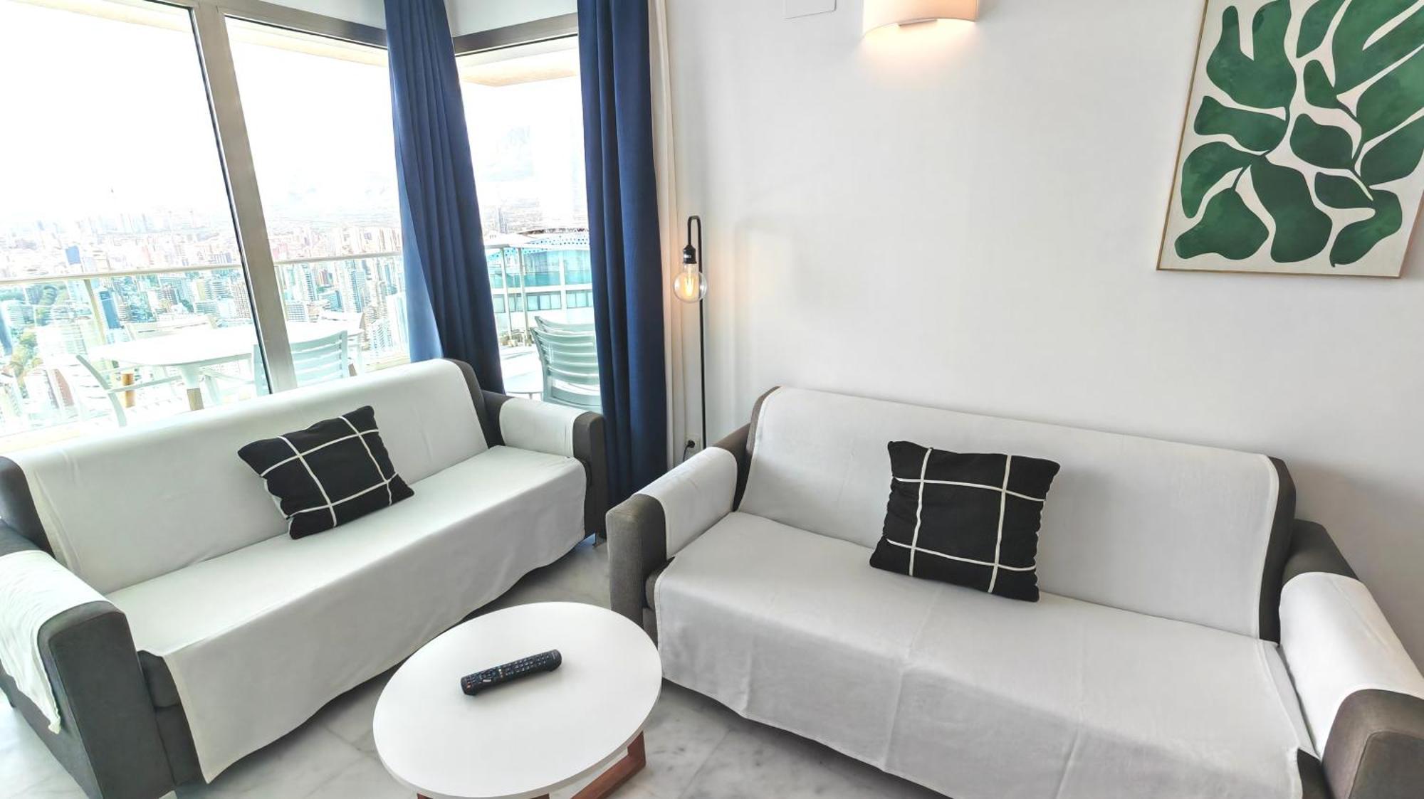 Floor 29 - Two-bedroom With Sea Views *
