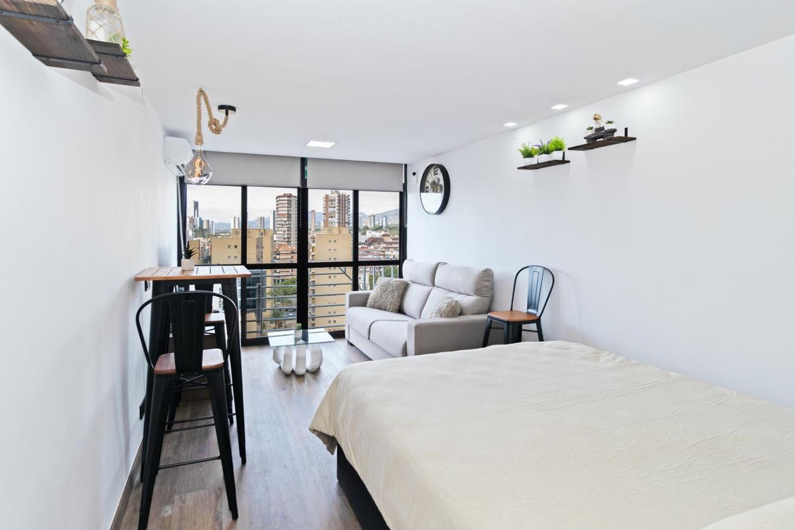 Lovely In The Centre Apartment *