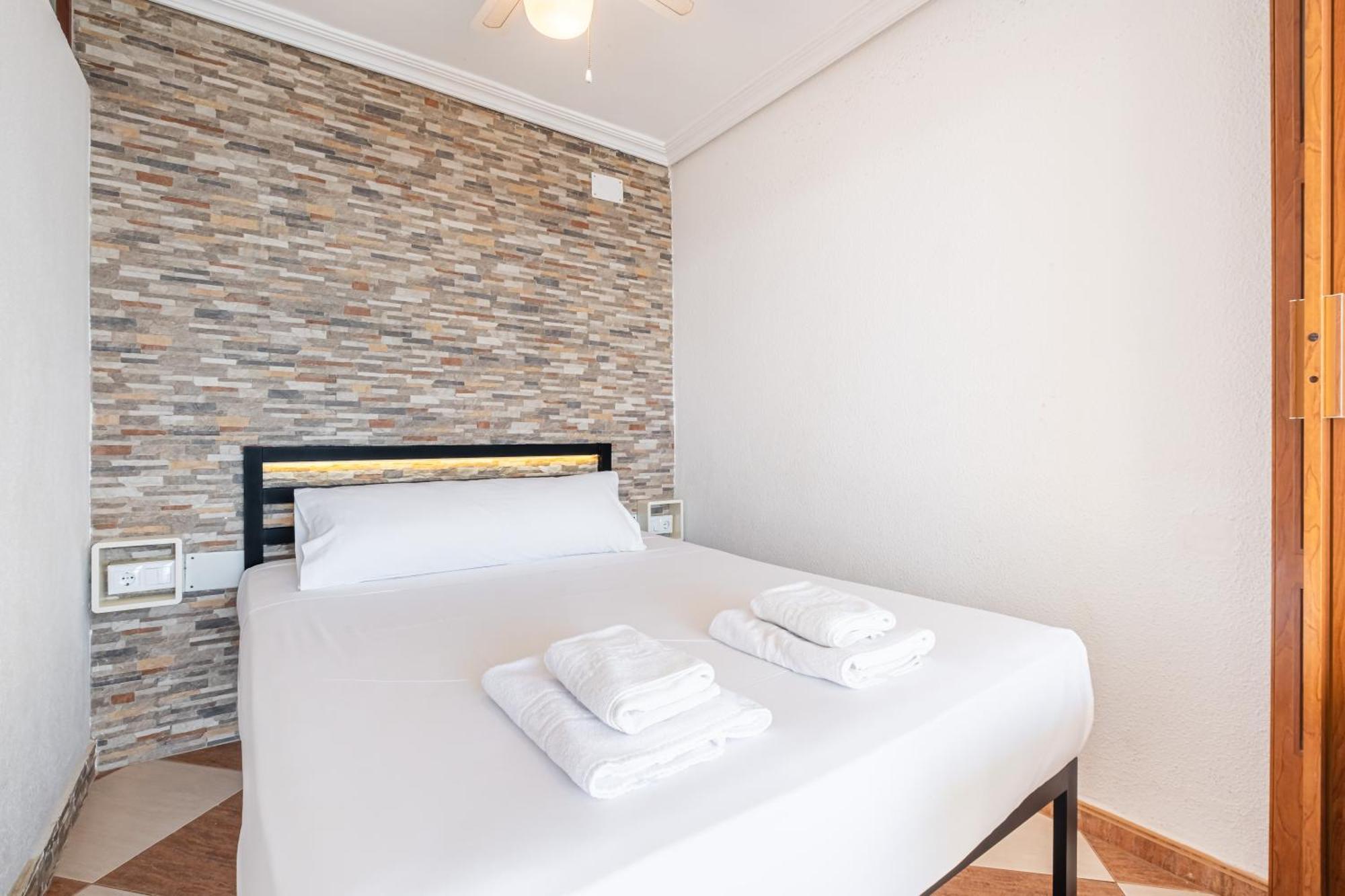 Damas 23-e Levante Apartment Benidorm