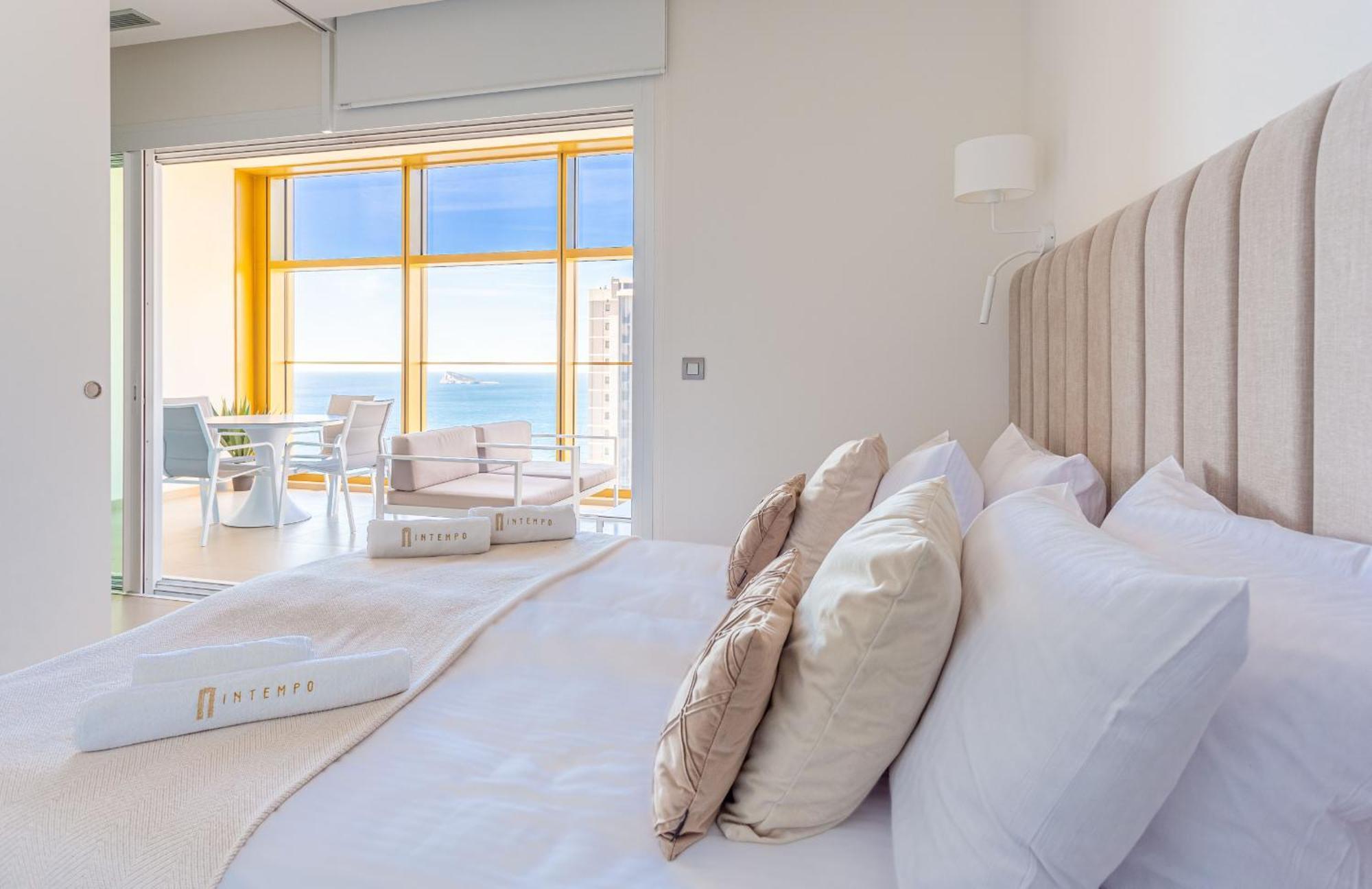 Intempo By Holuxe - 131 - 13th Floor Apartment *