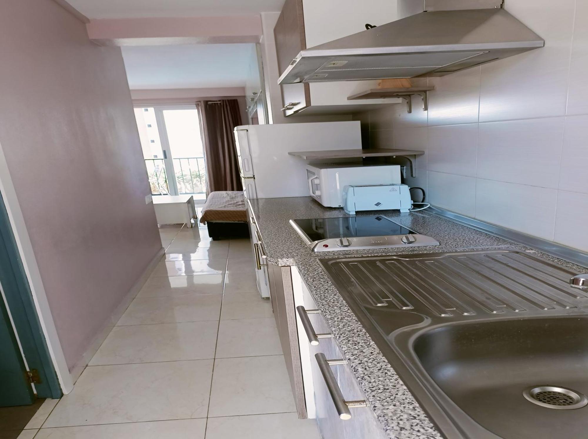 Apartment Bermudas Con Piscina En