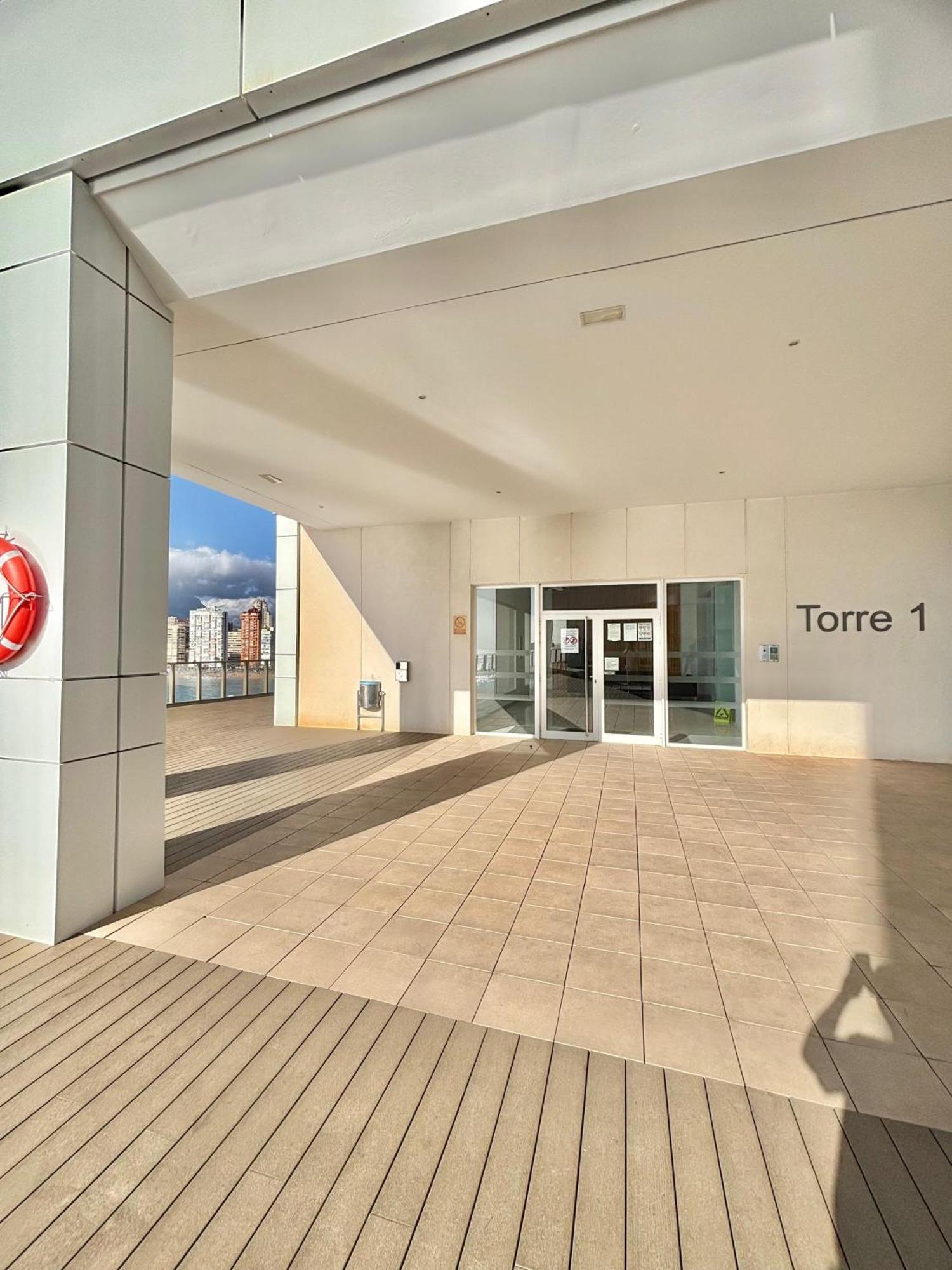 Gemelos 28 10-c Levante Apartment