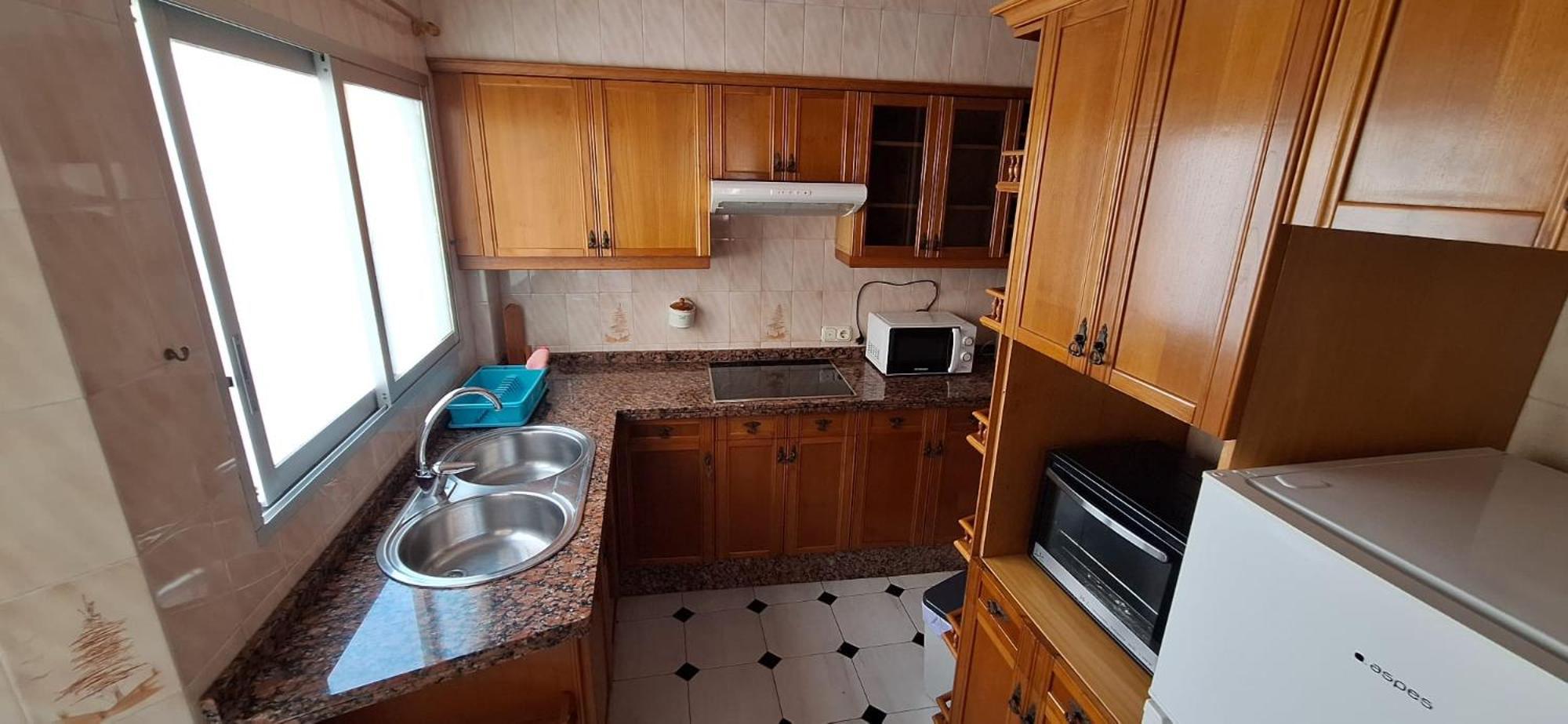 Apartment Casa 1- Centro Benidorm-solo Mayores De 30 Anos Y Familias