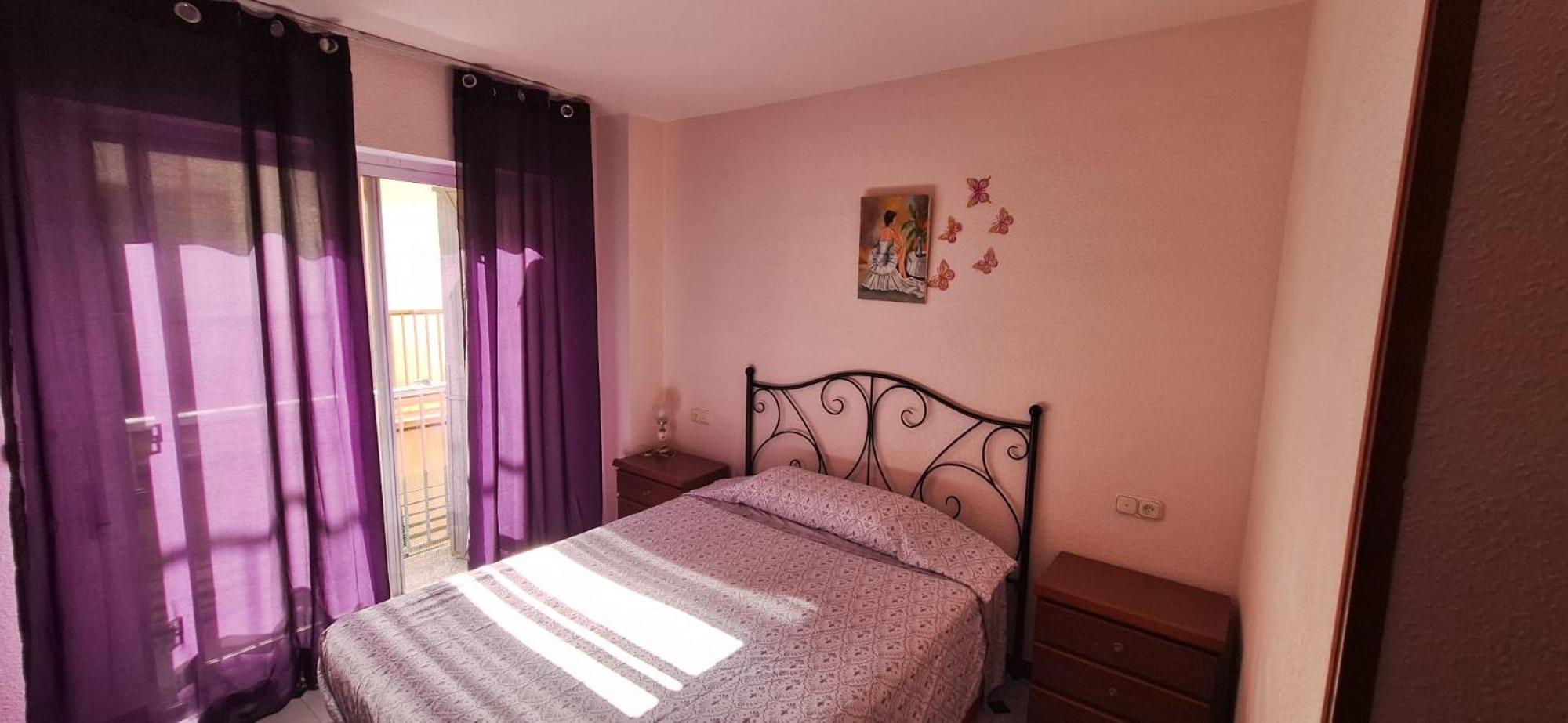 Casa 1- Centro Benidorm-solo Mayores De 30 Anos Y Familias *