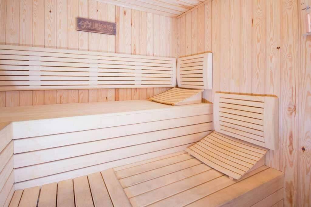 Con Jacuzzi, Sauna, Gimnasio Y Piscina Enfrente Del Mar Apartment *