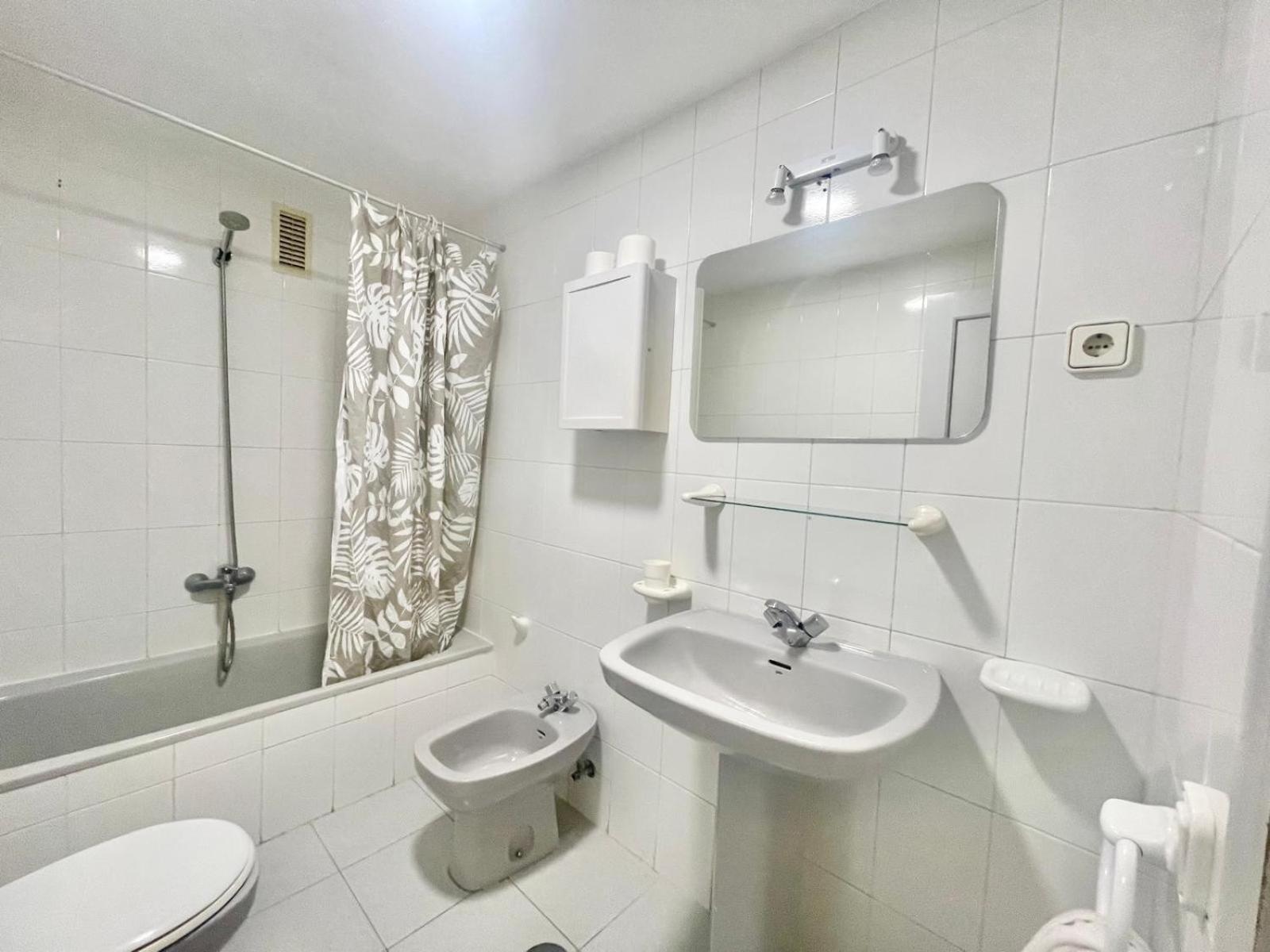 Seafront Poniente Apartment Benidorm